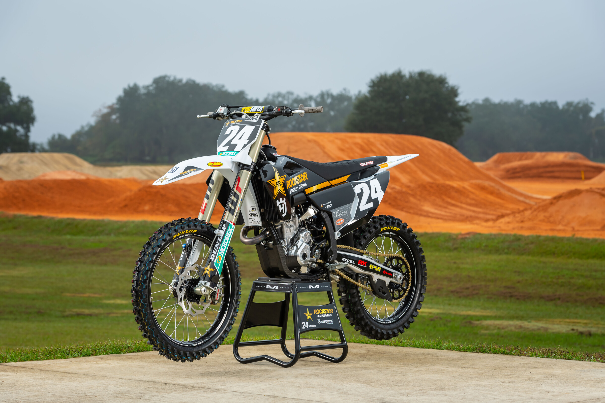 #24 RJ Hampshire's 2022 Husqvarna FC 250 Rockstar Edition race machine.