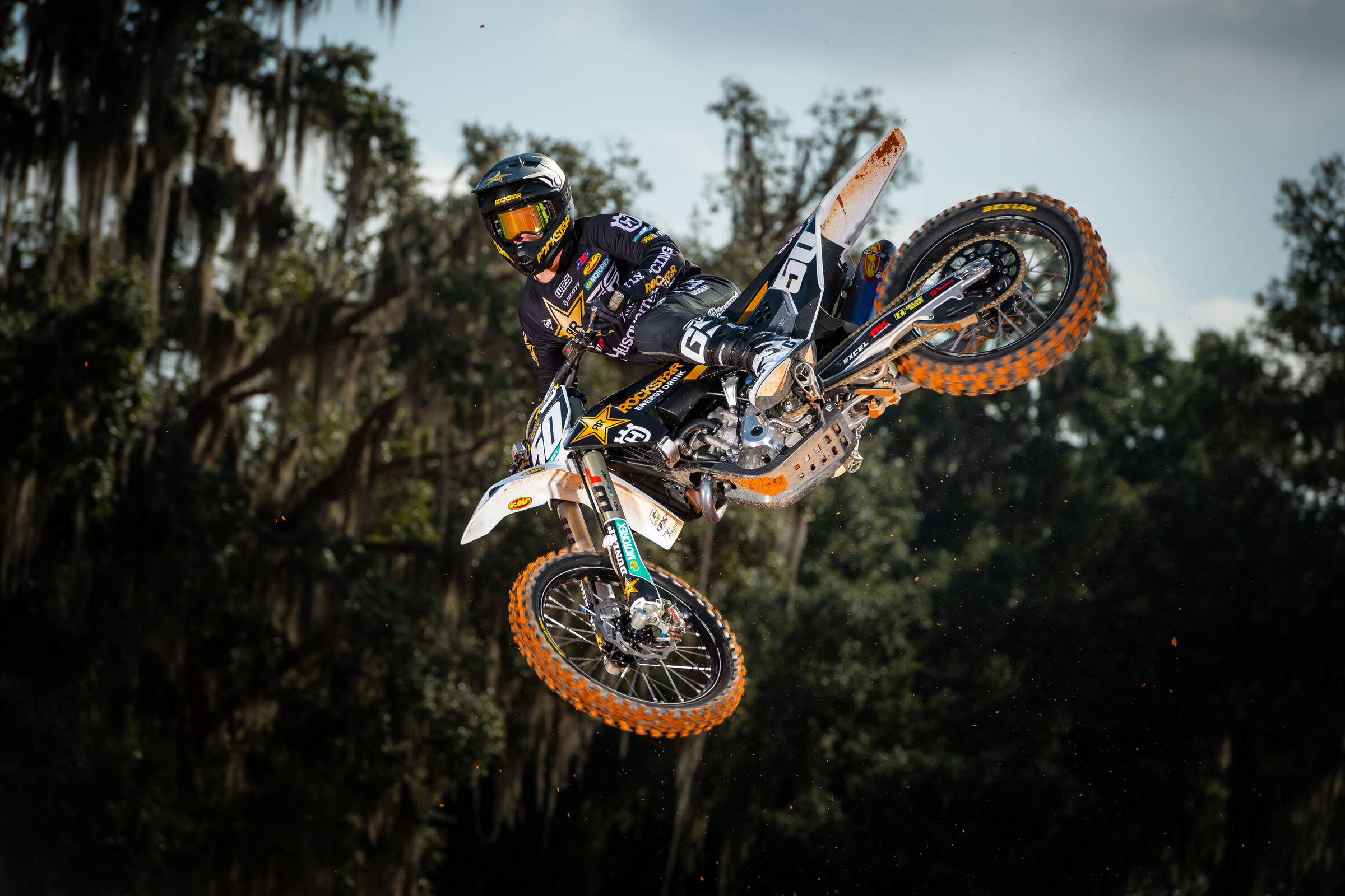 #50 Stilez Robertson