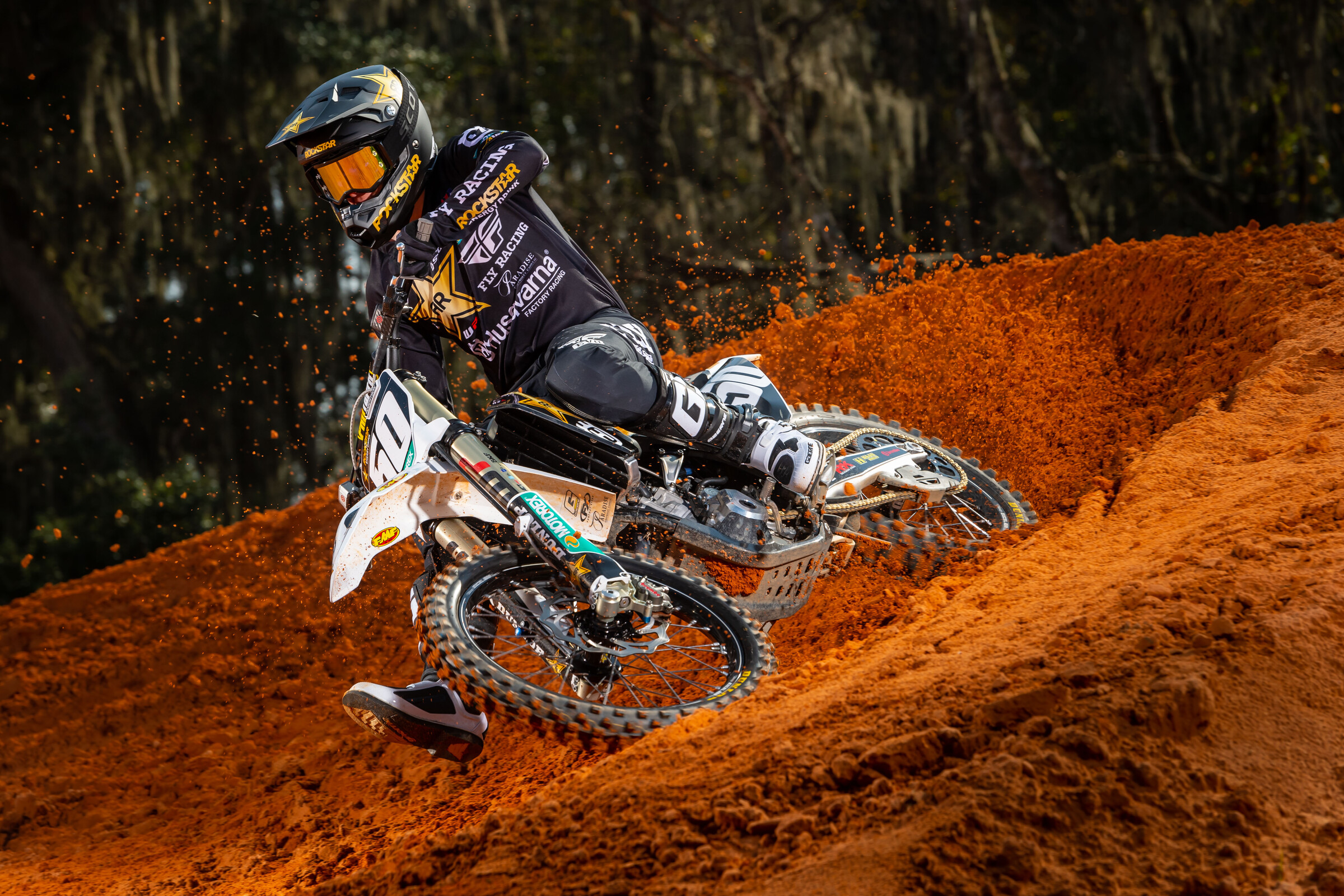 #50 Stilez Robertson