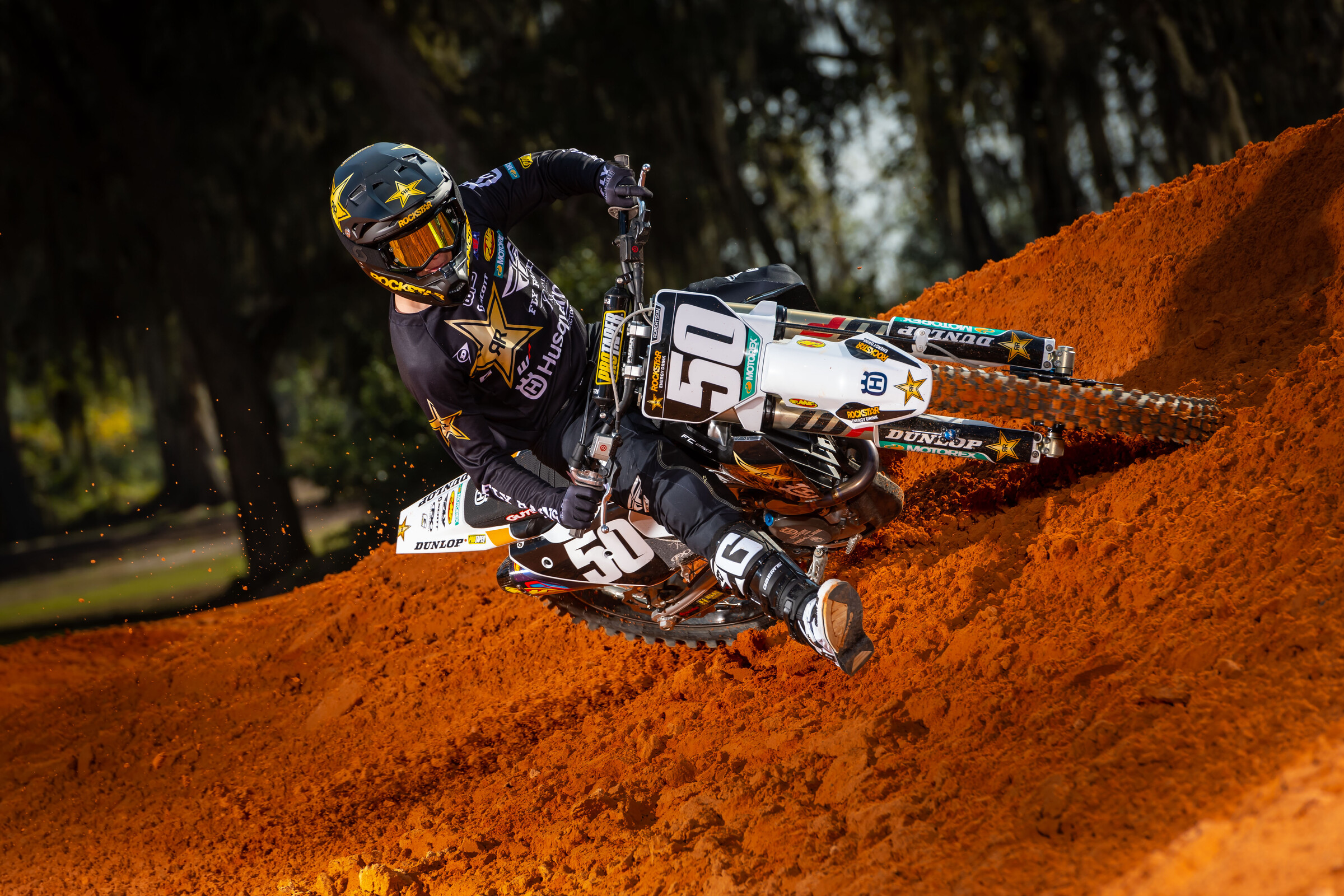 #50 Stilez Robertson