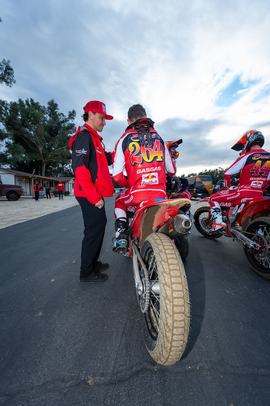 TLDGASGASIntro-Dec21-Cudby-0011