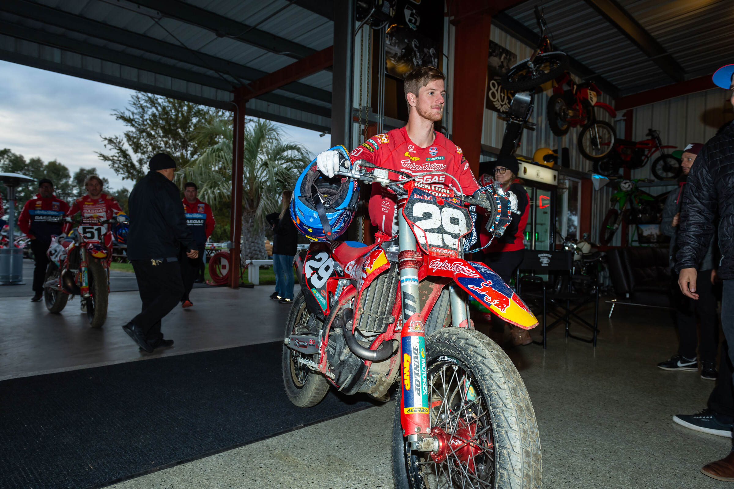 TLDGASGASIntro-Dec21-Cudby-0023