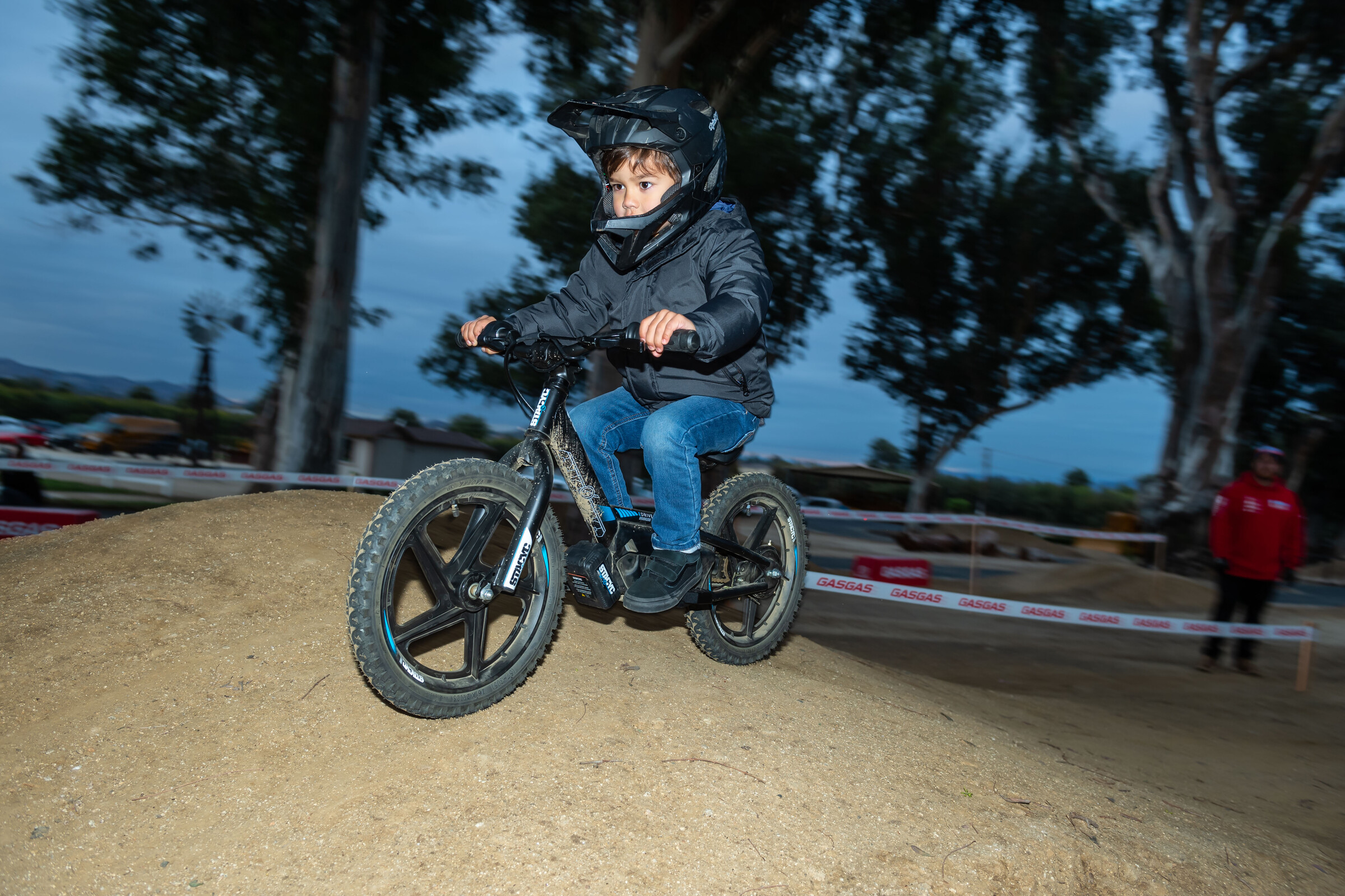 TLDGASGASIntro-Dec21-Cudby-0035