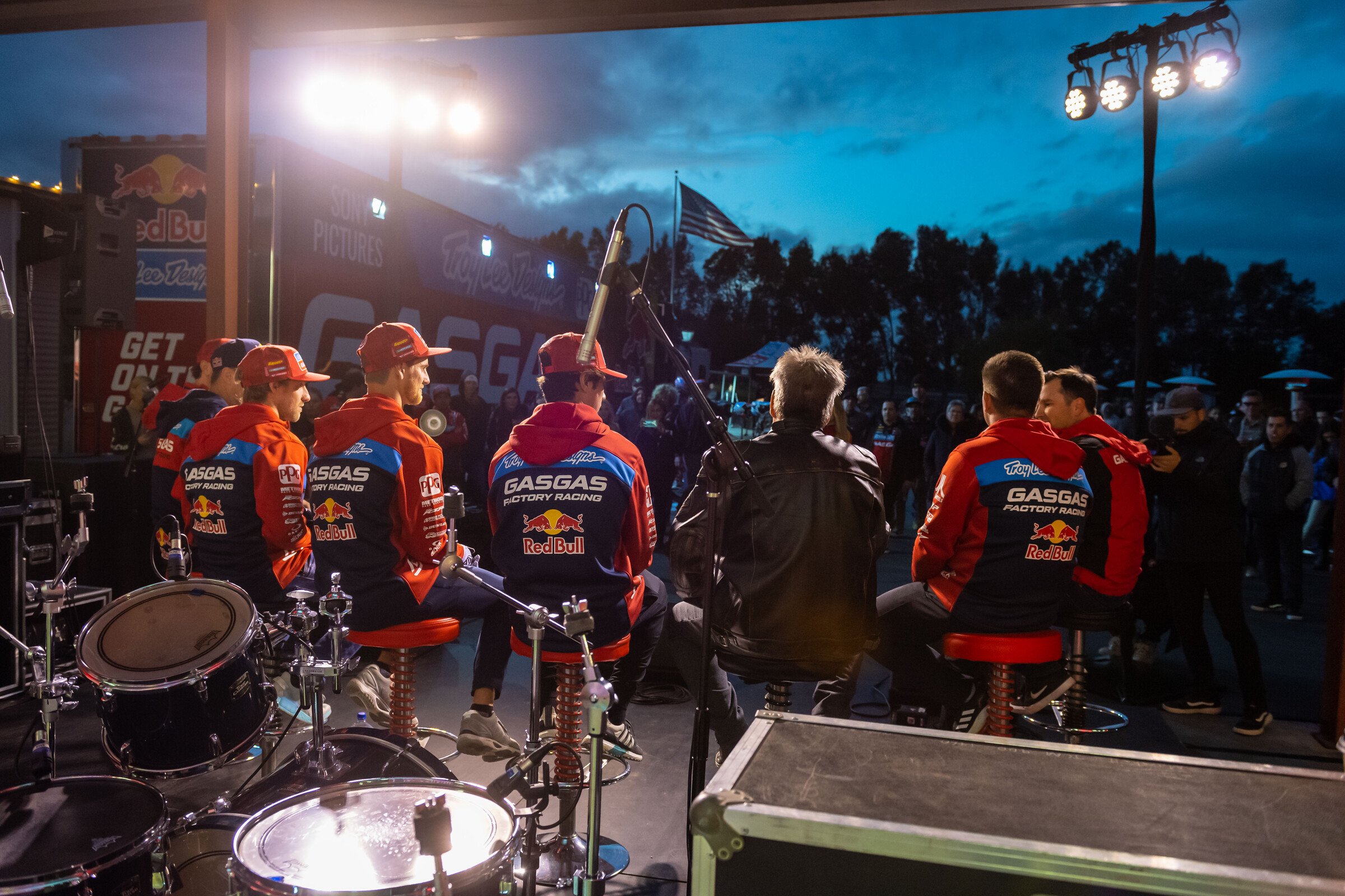 TLDGASGASIntro-Dec21-Cudby-0044