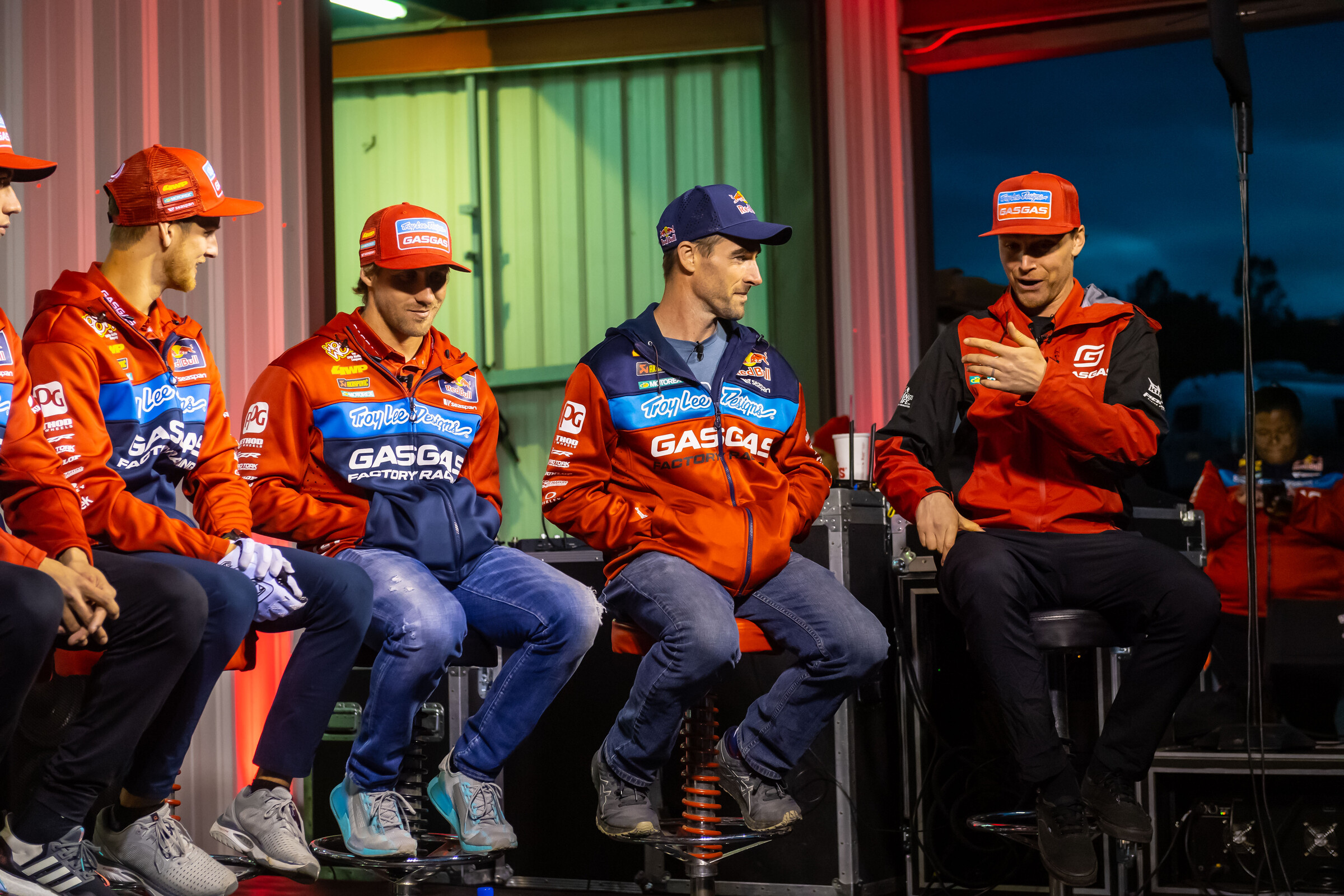 TLDGASGASIntro-Dec21-Cudby-0051