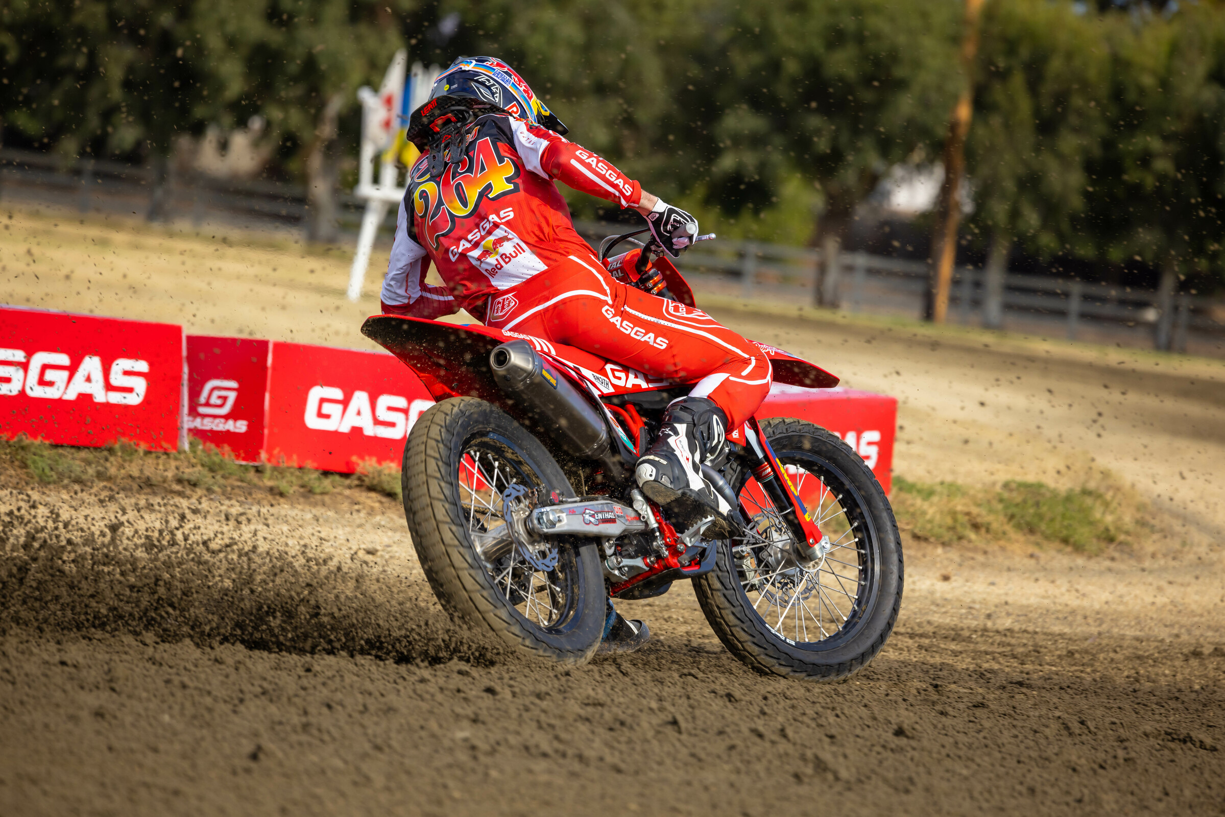 TLDGASGASIntro-Dec21-Cudby-0088