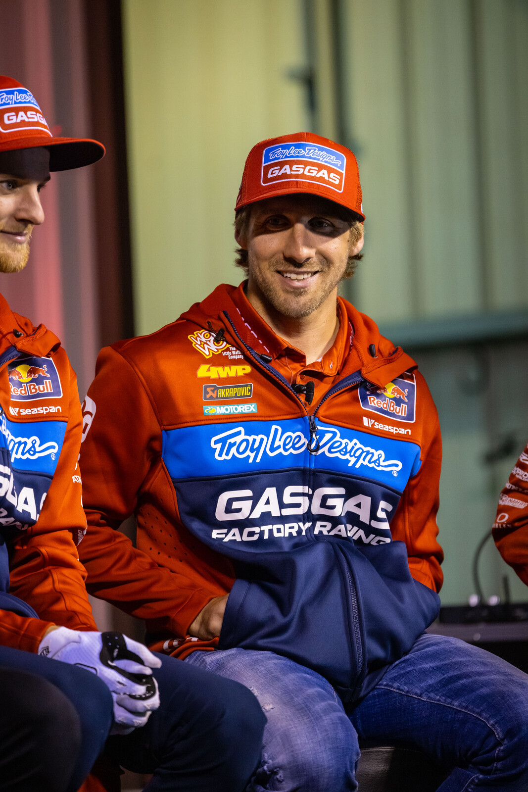 TLDGASGASIntro-Dec21-Cudby-0229