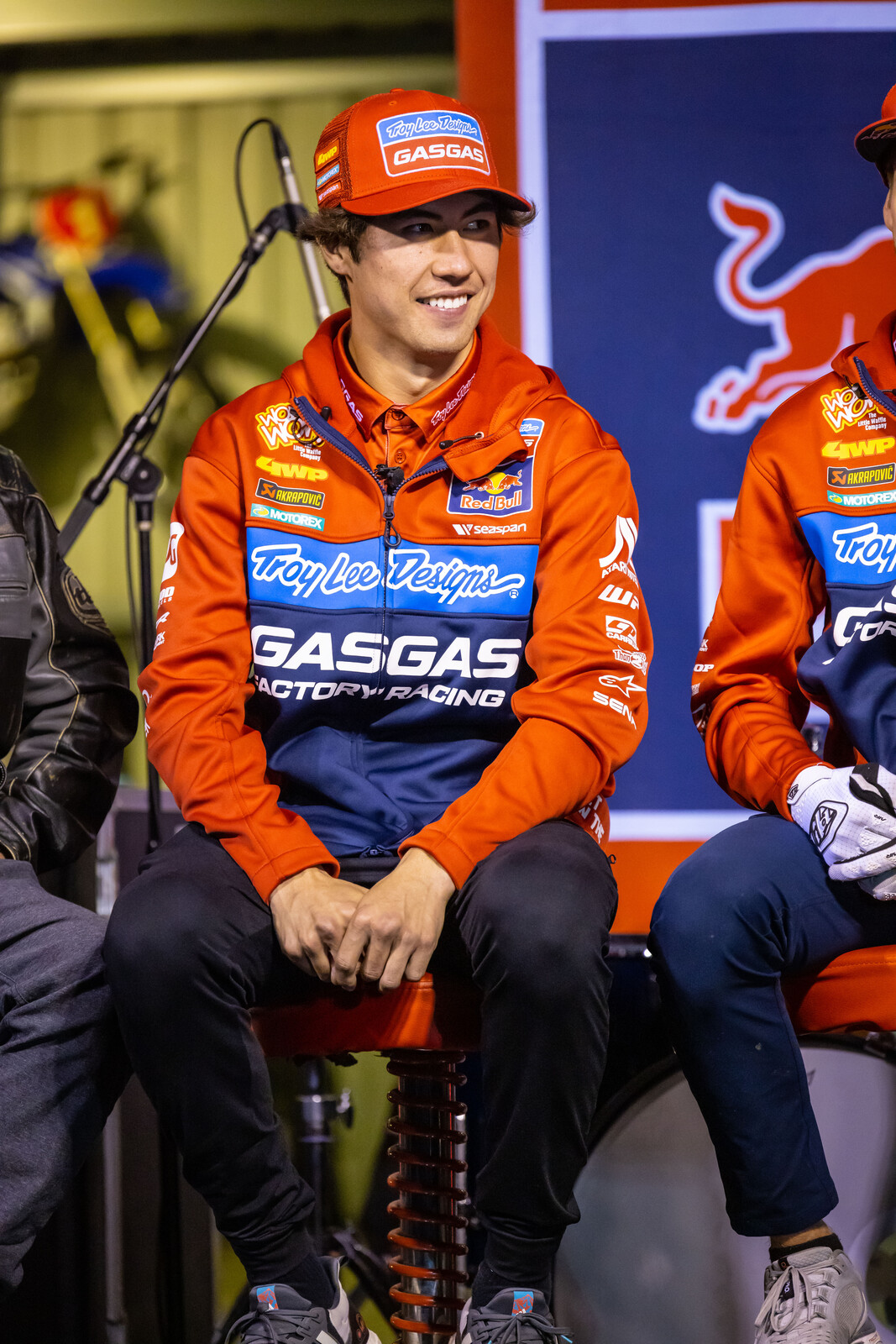 TLDGASGASIntro-Dec21-Cudby-0224