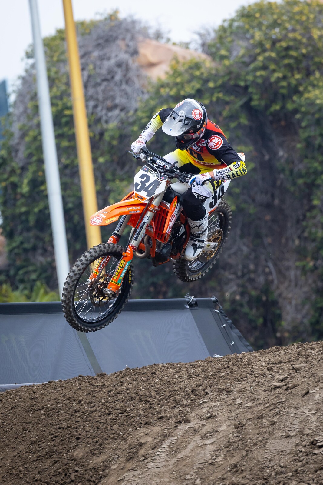 2022 Supercross Returns to Anaheim on January 8 - Racer X