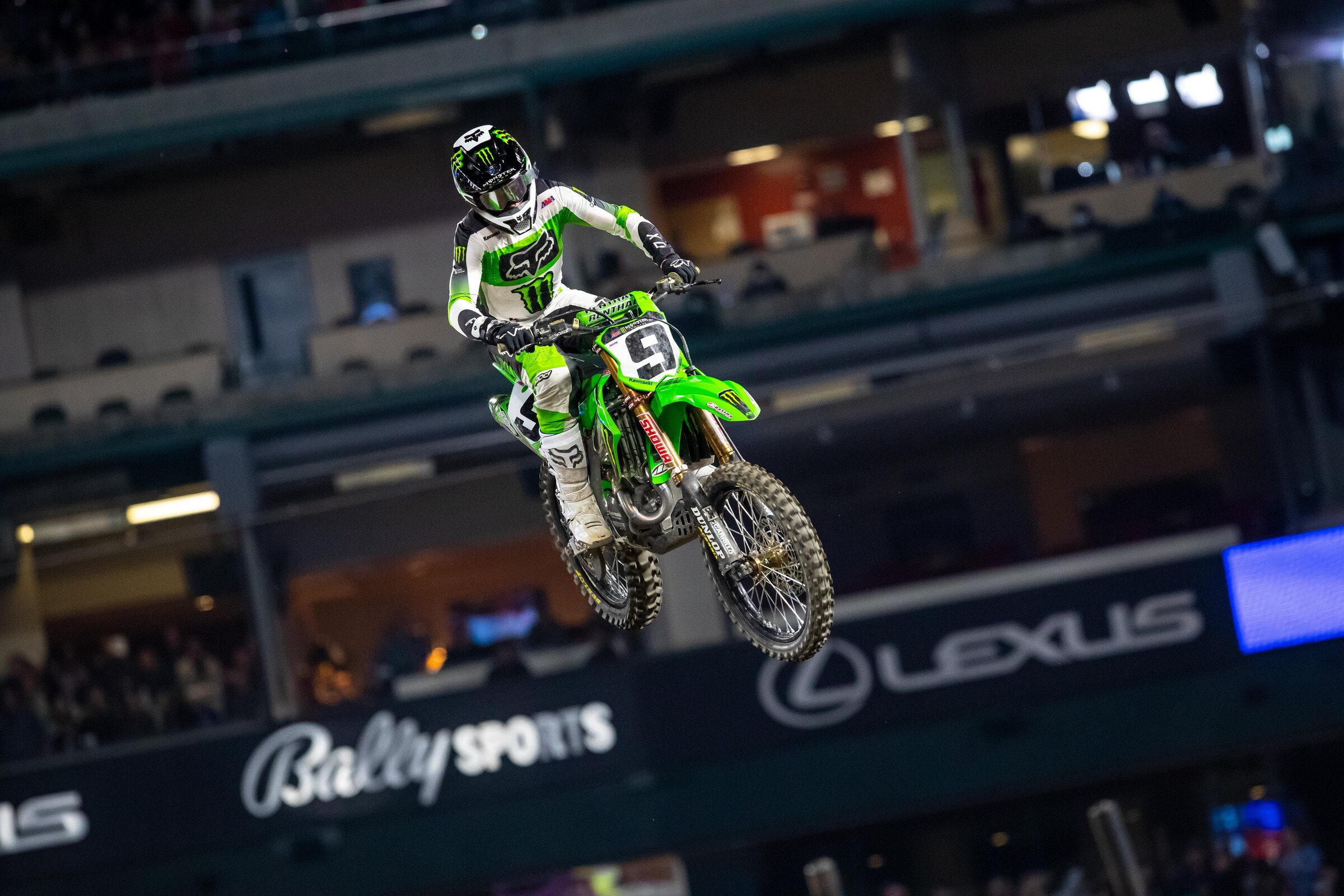 With chaos around him, Cianciarulo continued to circulate up front for most of the race. He was third on lap 10.