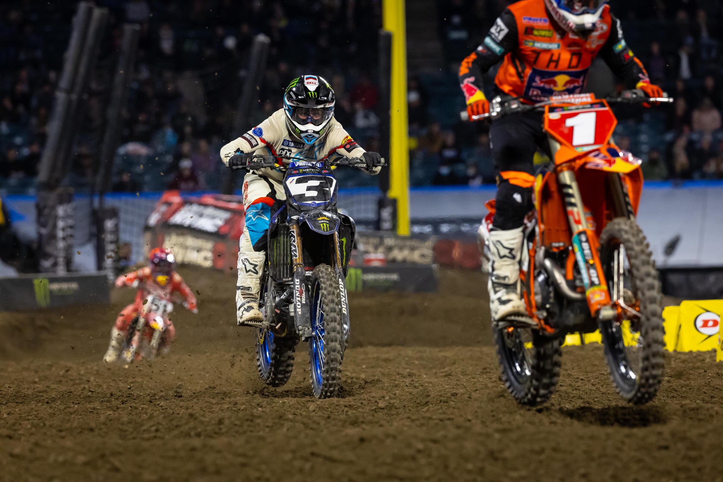 After bad starts, Tomac find hovered around the other contenders for most of the night. We didn't see a beast mode charge, but a quiet sixth is better than most of his other openers (he was 13th at Houston 1 last year).