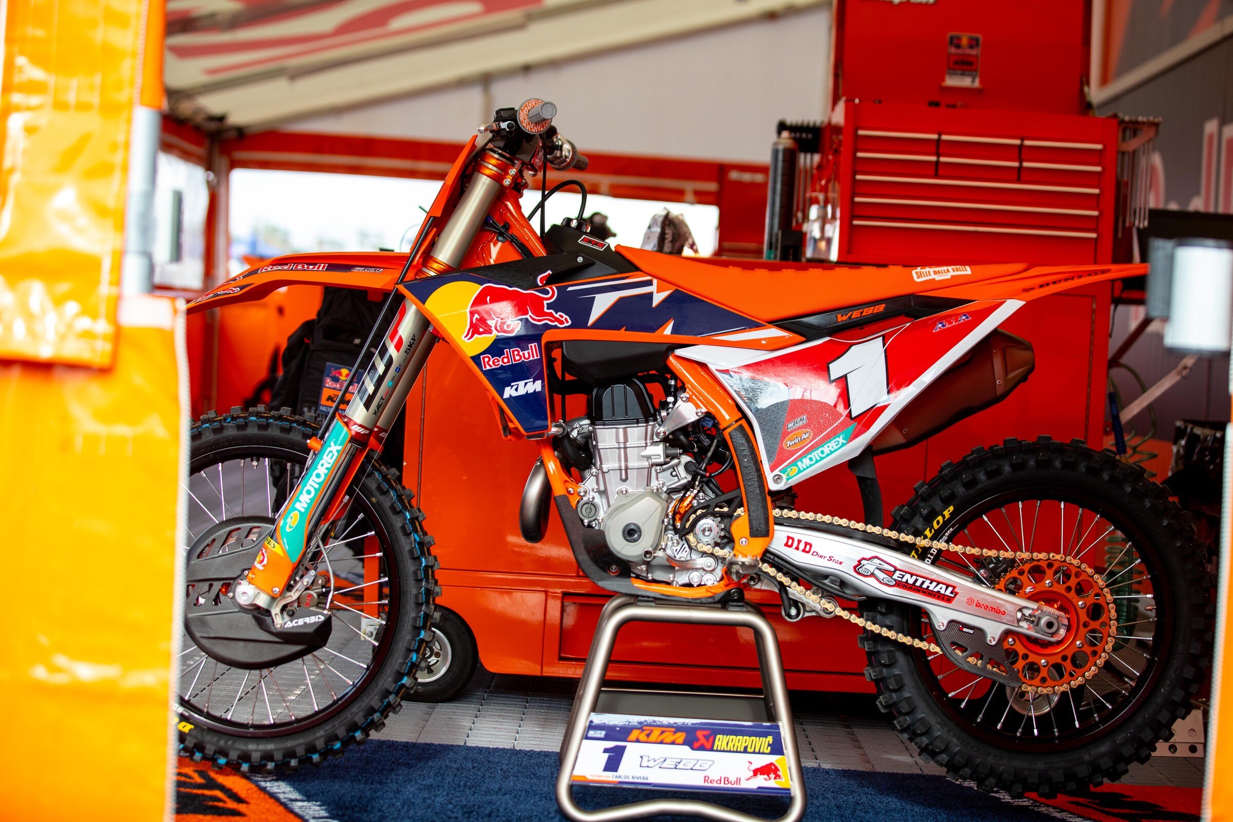 Webb_AlignMedia_SX22_Anaheim1_160