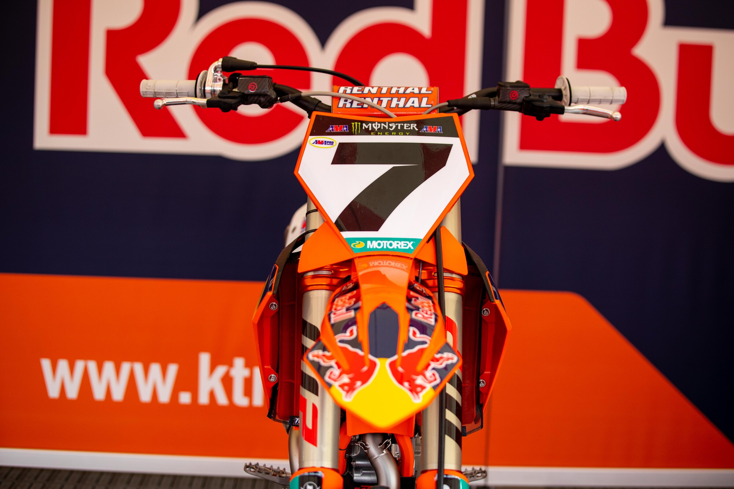 Plessinger_AlignMedia_SX22_Anaheim1_059