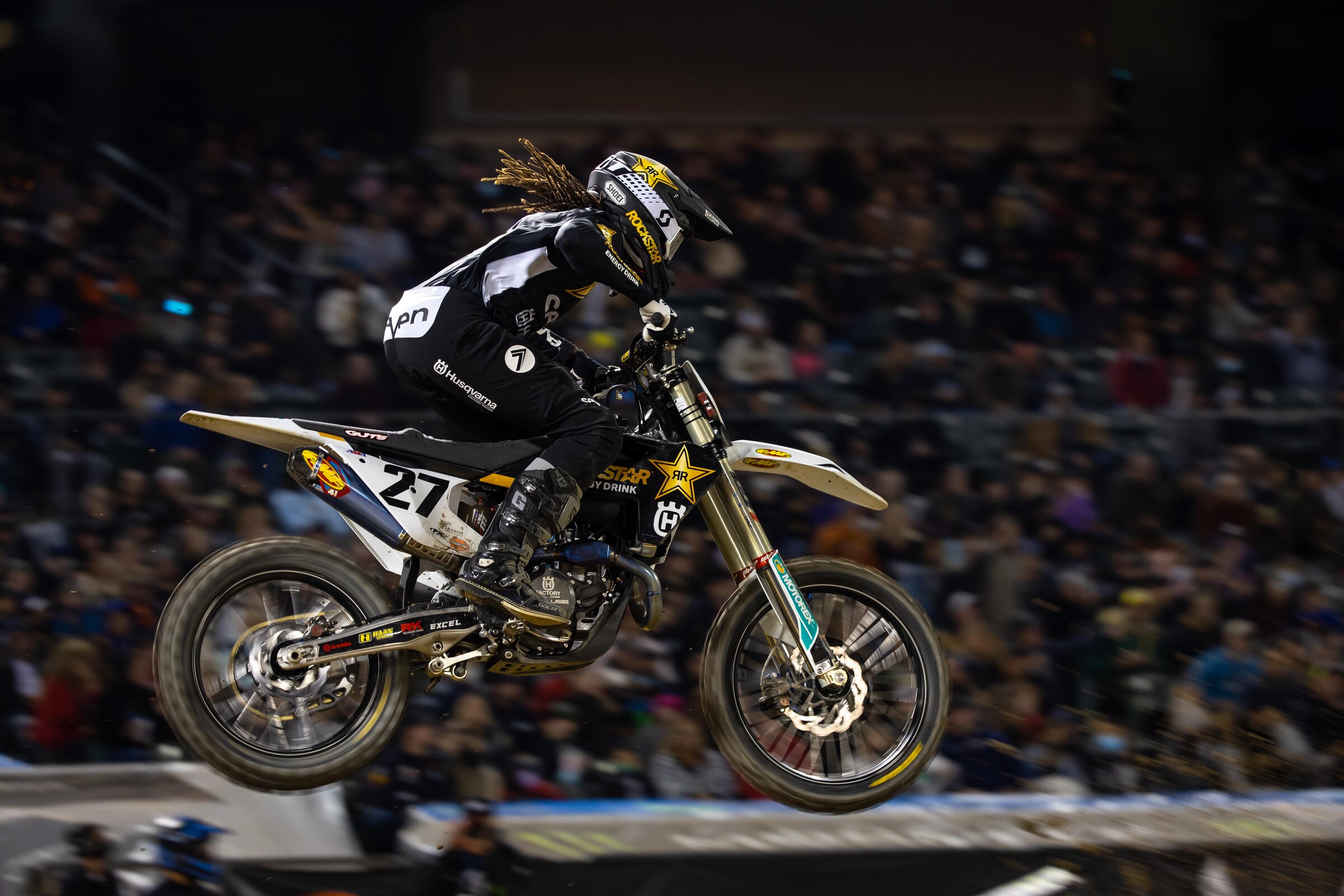 Malcolm Stewart was a steady fifth after picking his way through the pack.