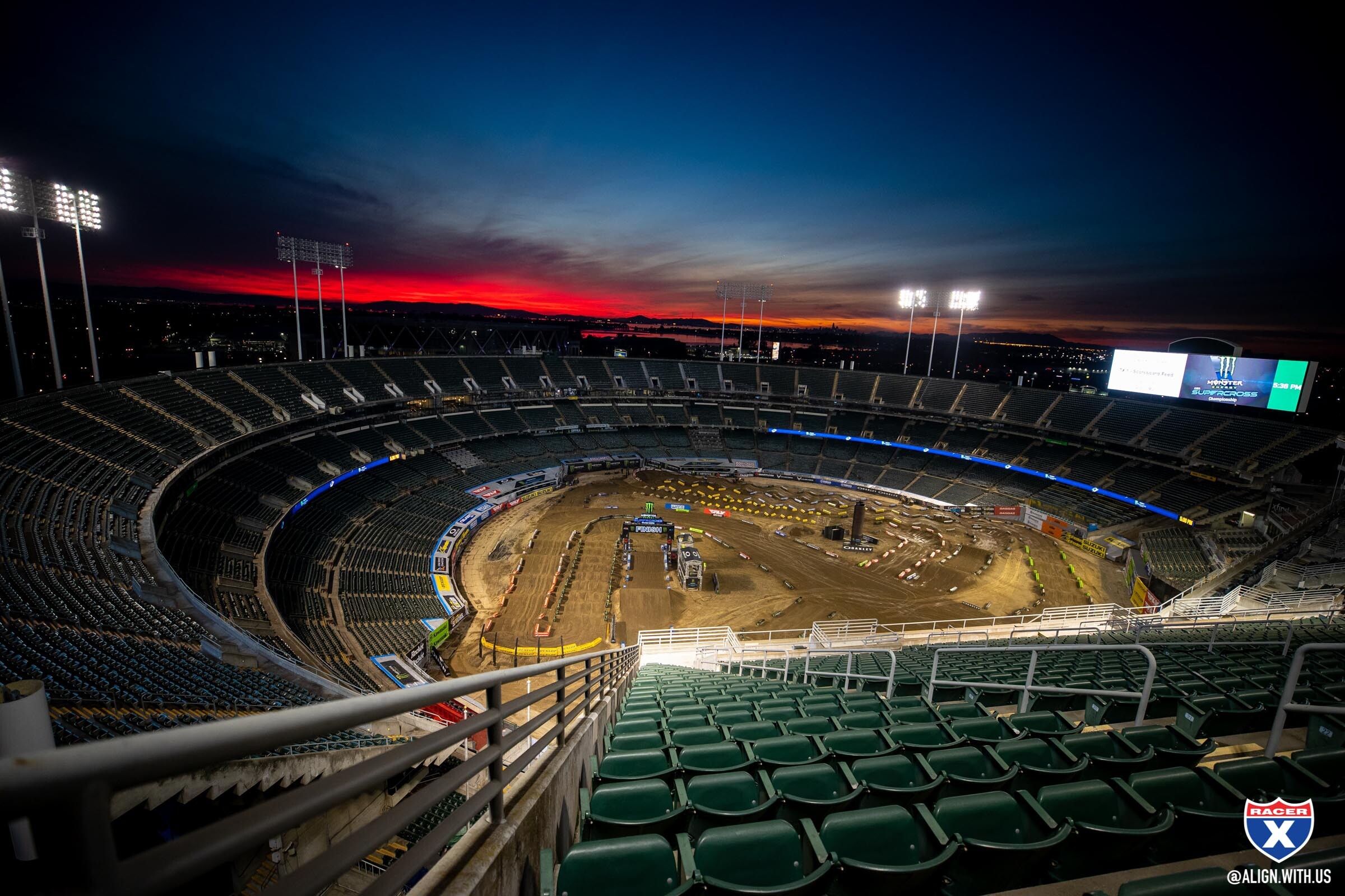 ALIGN_MEDIA_x_RACER_X_2022_OAKLAND_SX_015