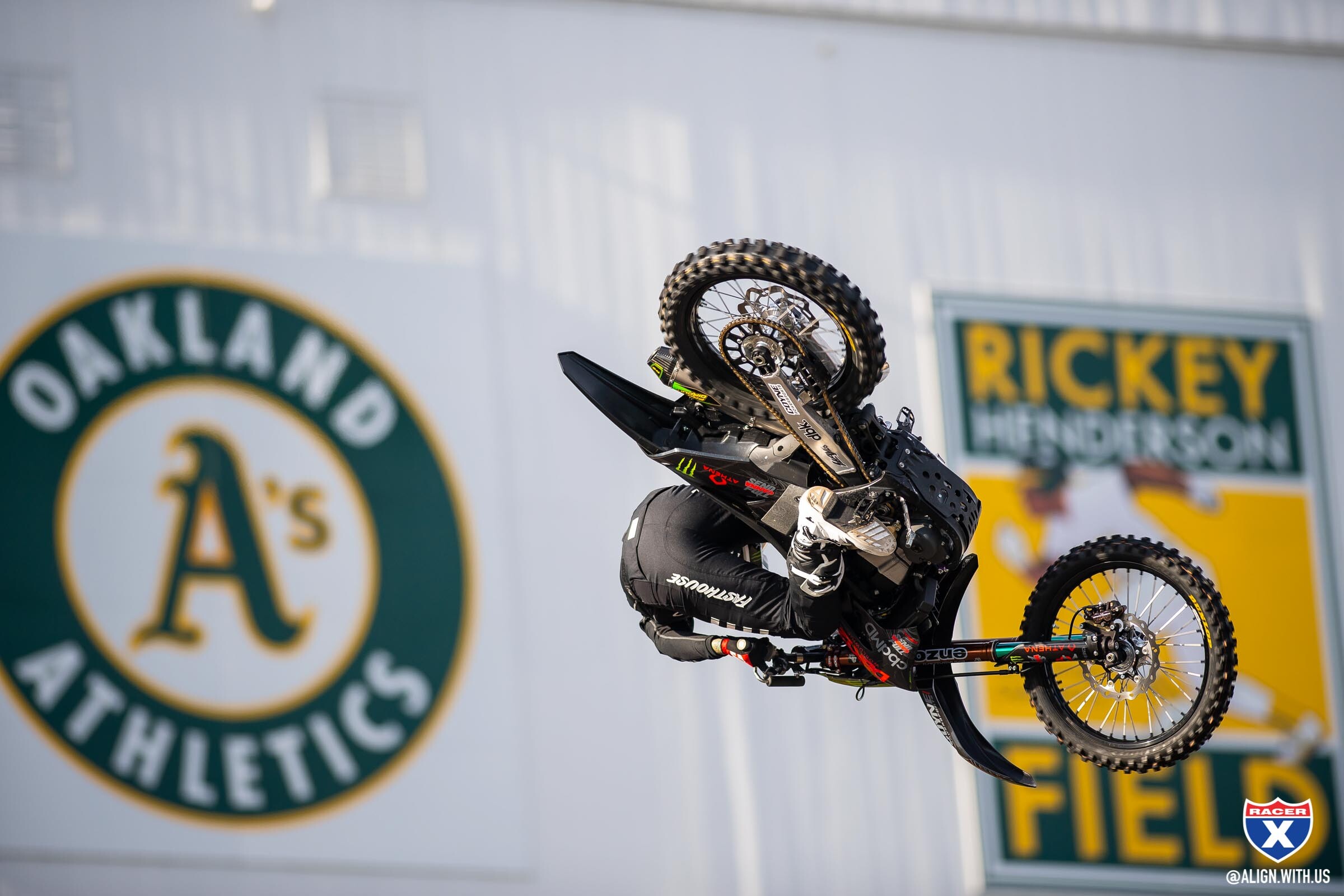 ALIGN_MEDIA_x_RACER_X_2022_OAKLAND_SX_026