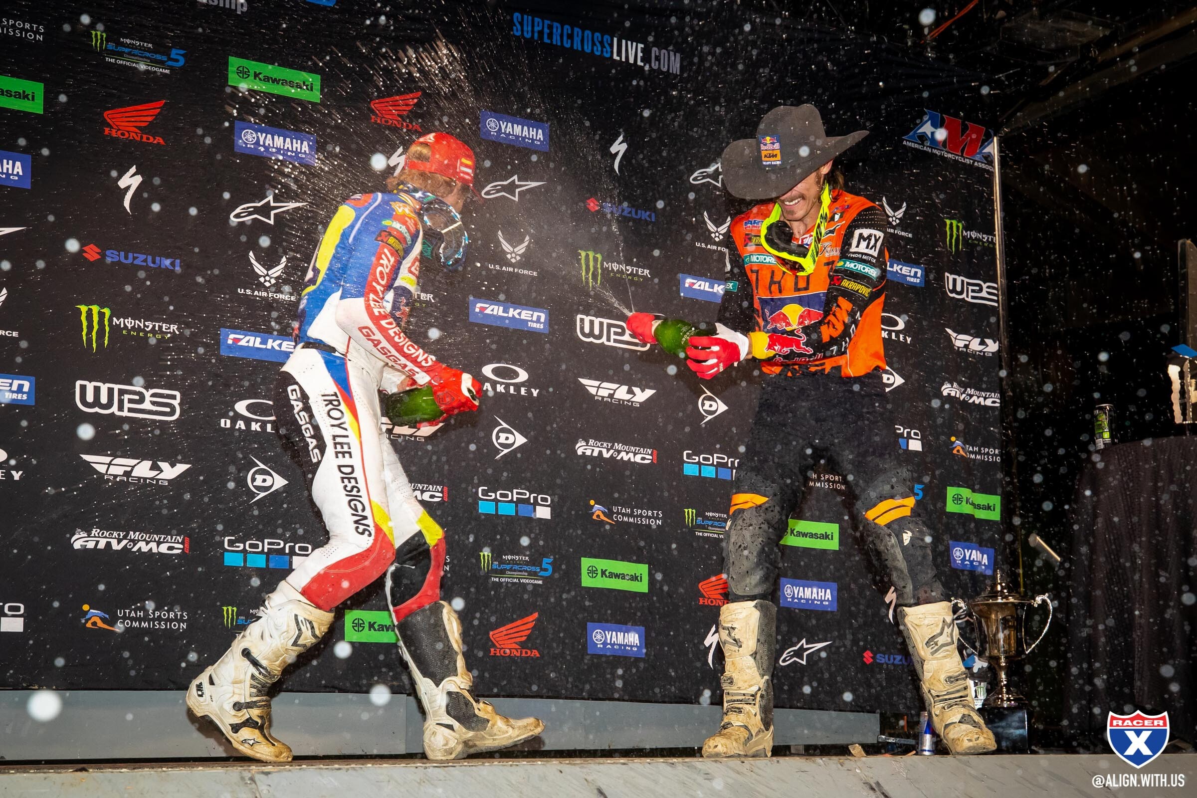 ALIGN_MEDIA_x_RACER_X_2022_OAKLAND_SX_073