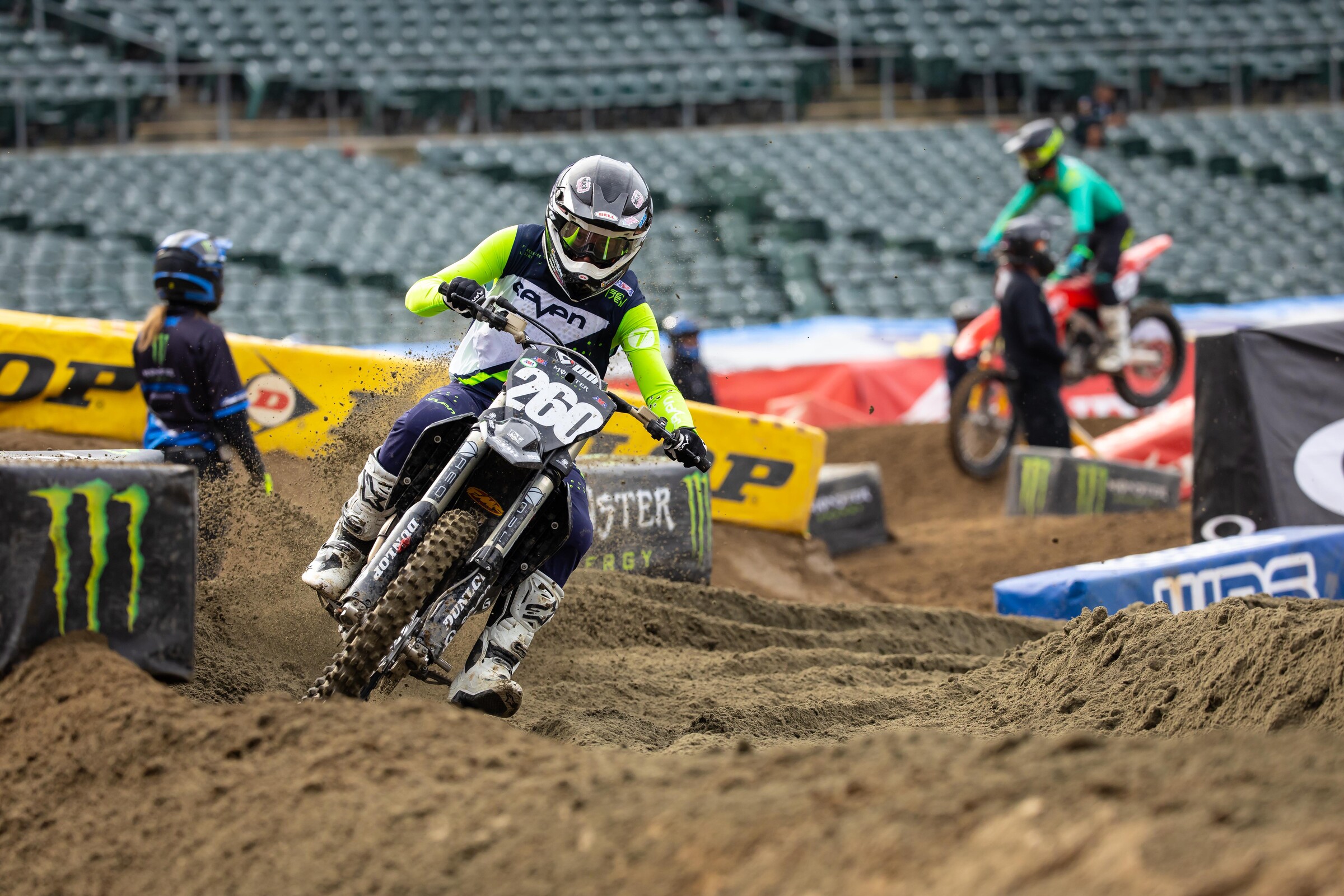 Woodcock during qualifying at the 2022 Oakland Supercross.