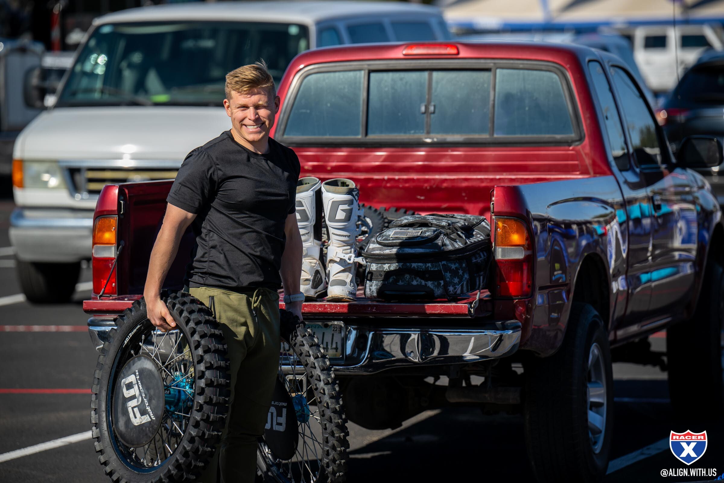 ALIGN_MEDIA_x_RACER_X_2022_GLENDALE_SX_004