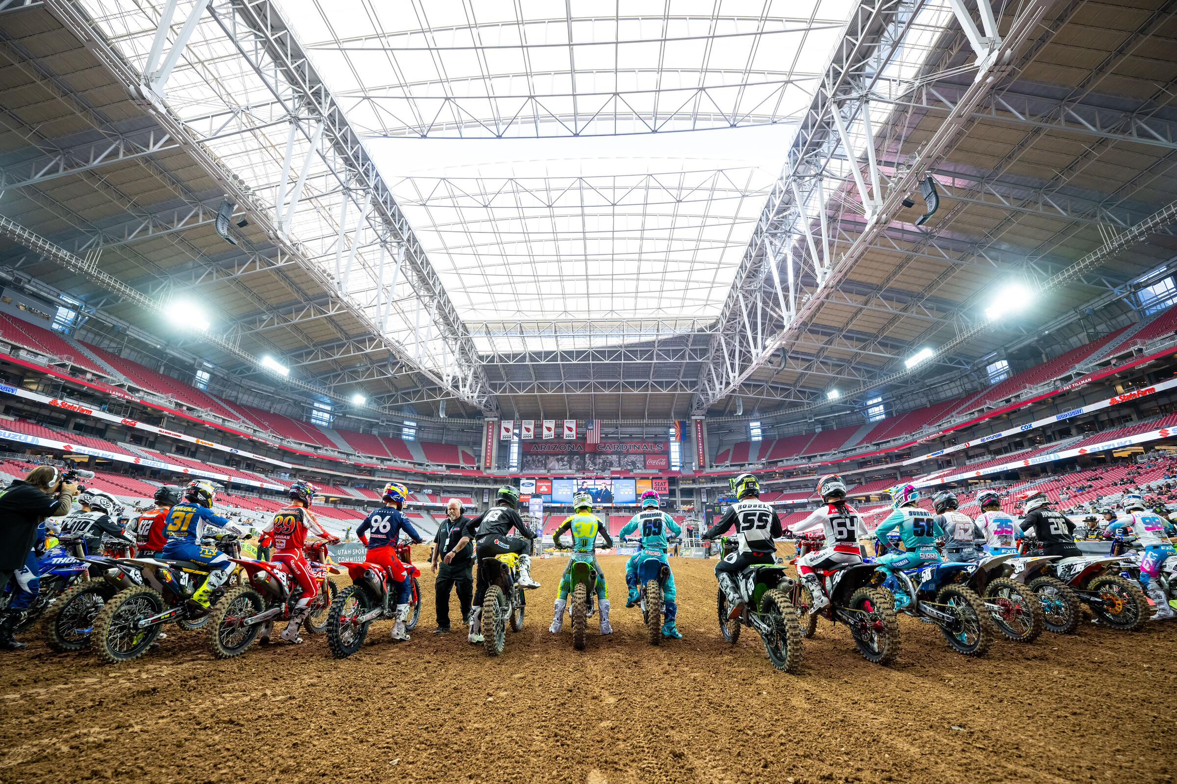 The 250SX West Region riders about to start qualifying.