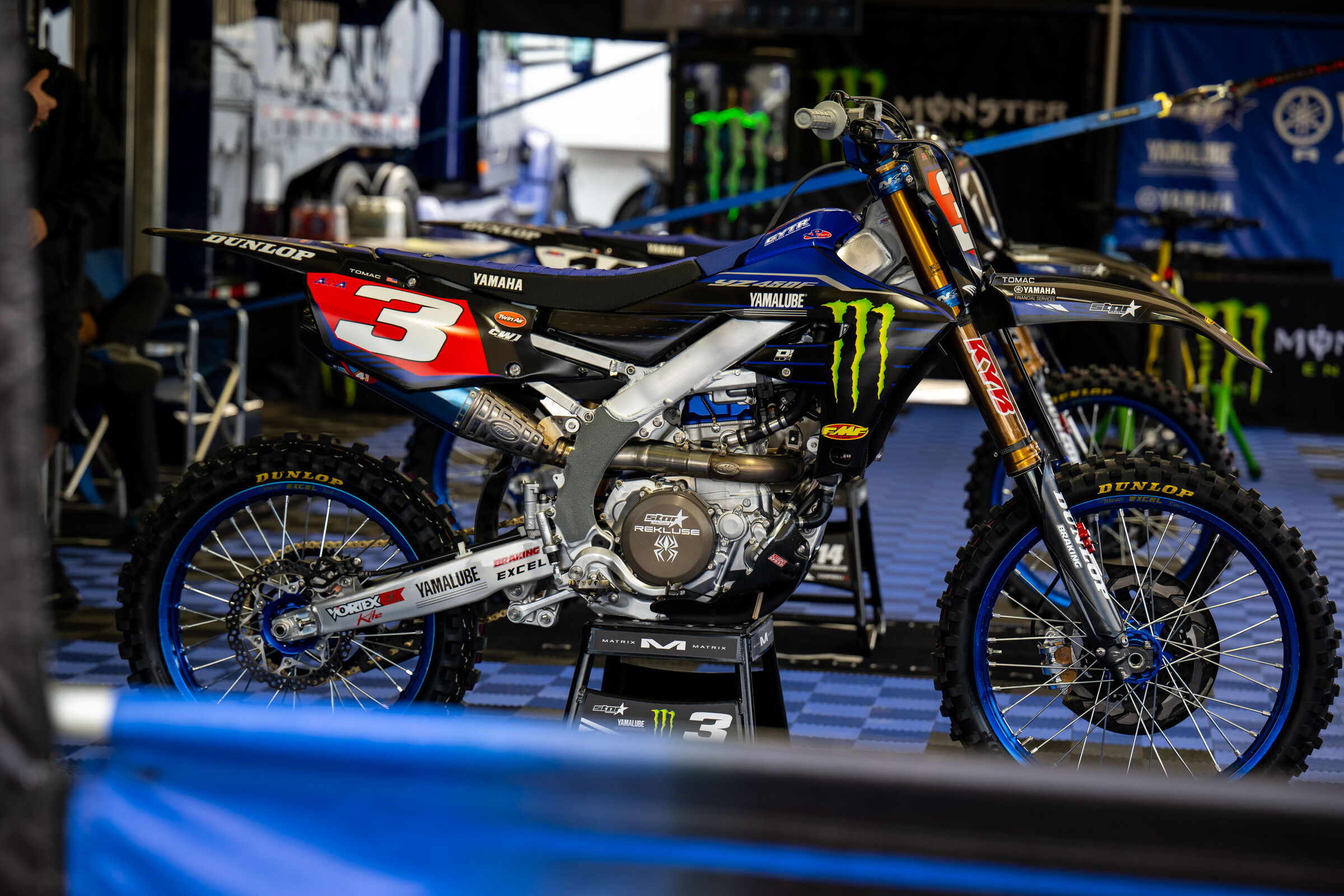 The last time we were at Angel Stadium for the fourth round Tomac had the points lead and had yet to lead a single lap in a main event in the first three rounds...