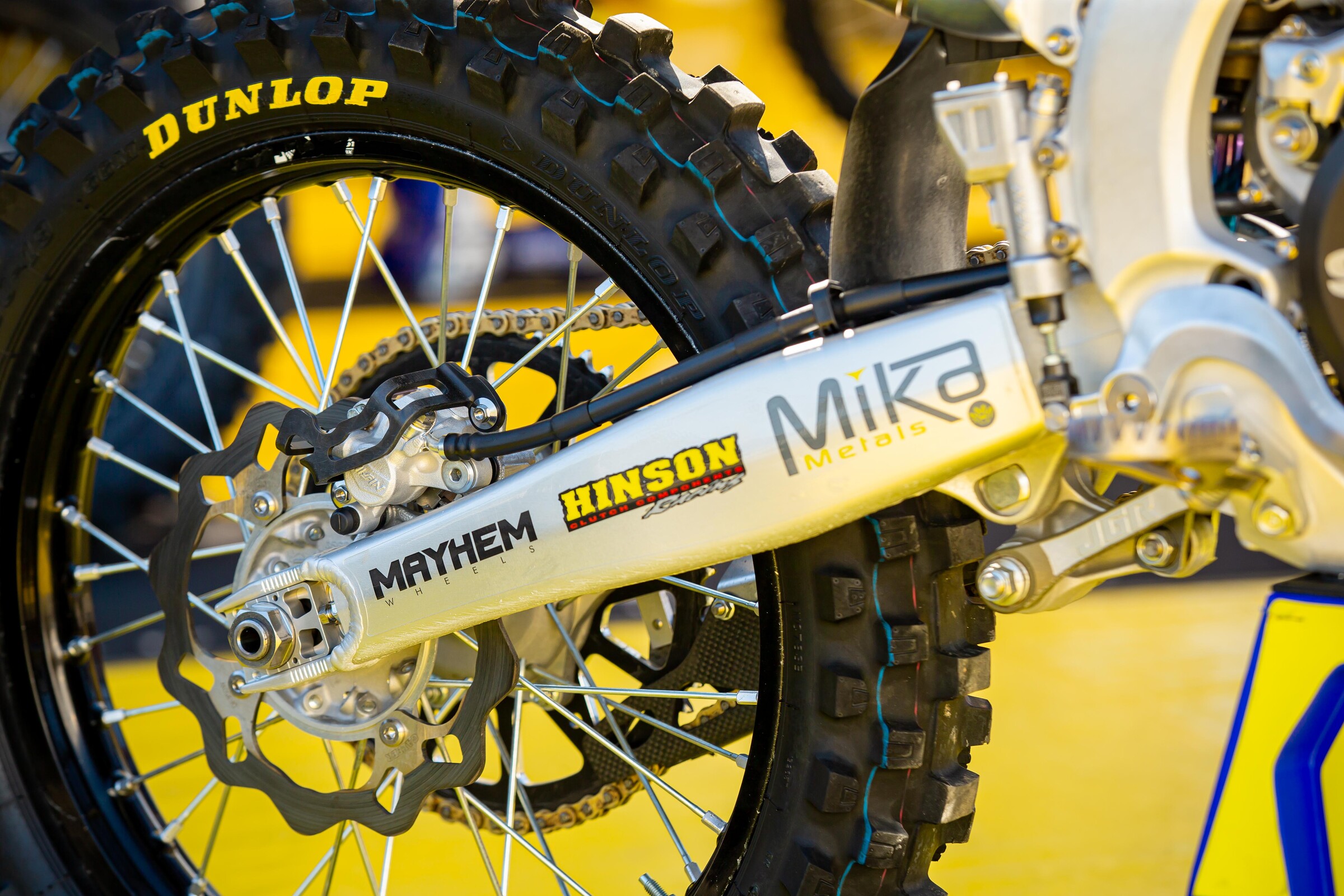 Inside Brandon Hartranft's 2022 Twisted Tea Suzuki RM-Z450 - Racer X