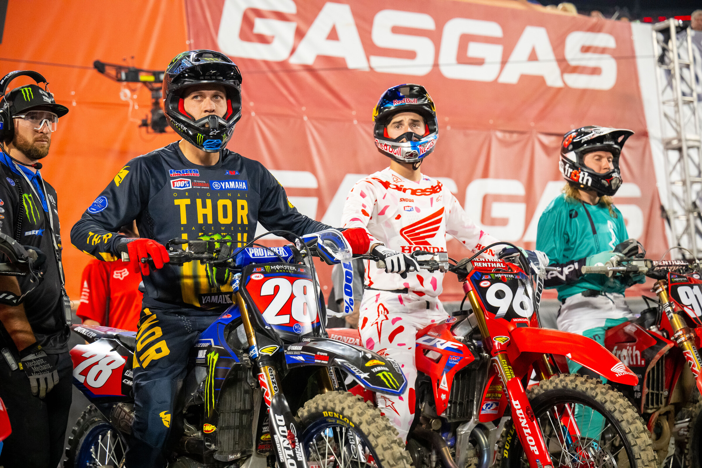 Craig and Lawrence pre-race before the second 250SX heat.