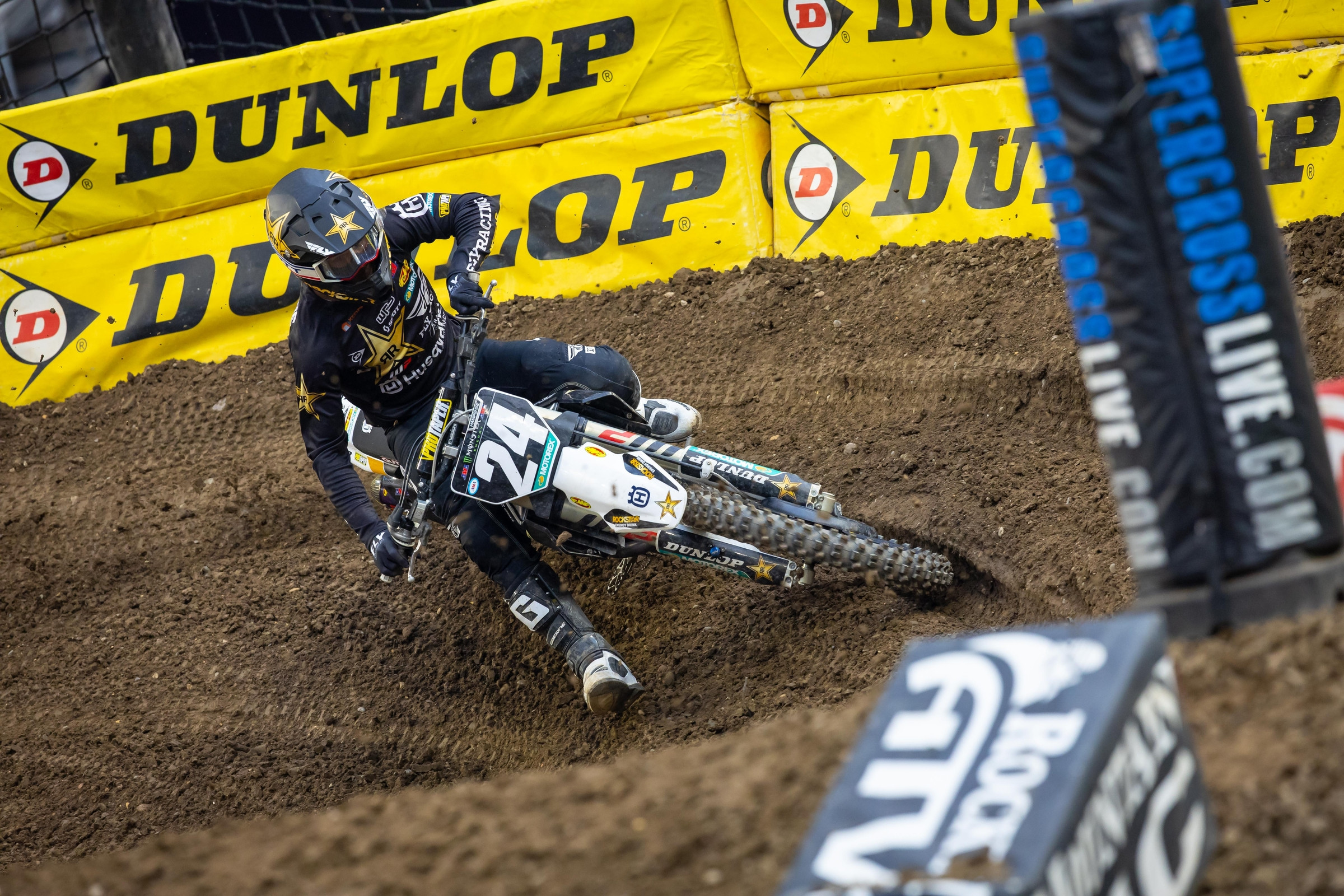 250 Words: Hampshire Expects Better