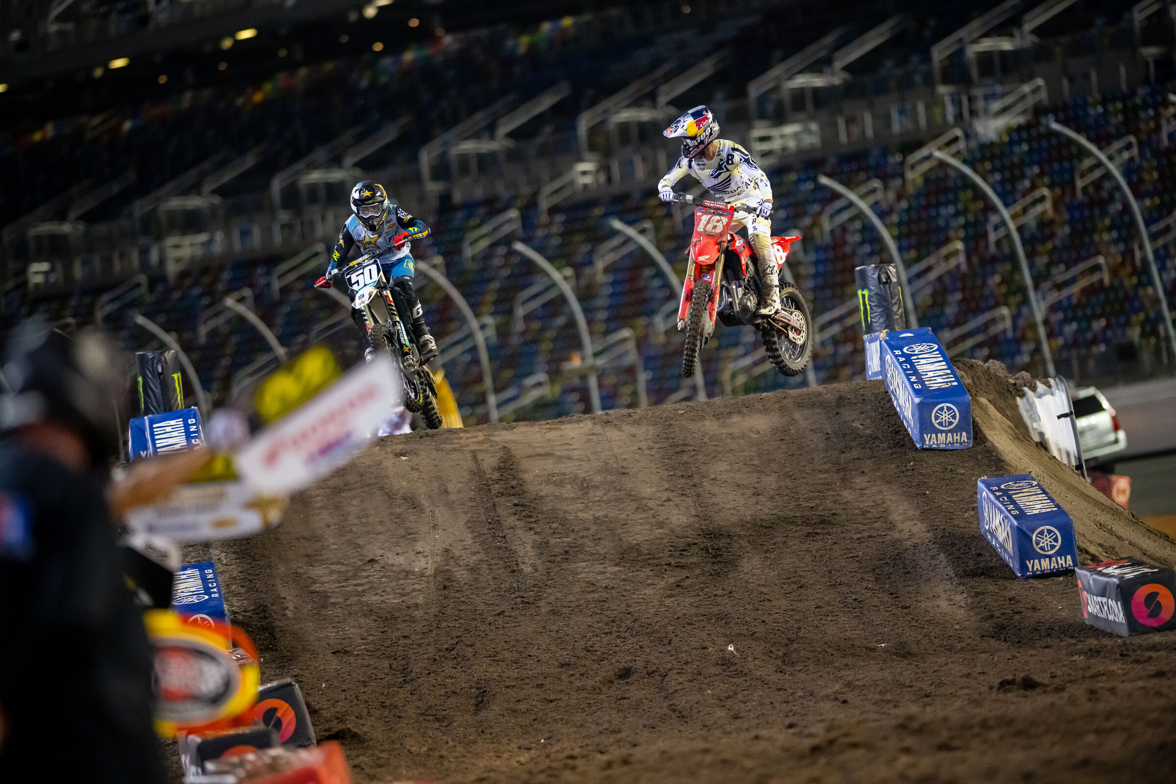 Lawrence and Robertson had a brief battle early and held the spots to the end.