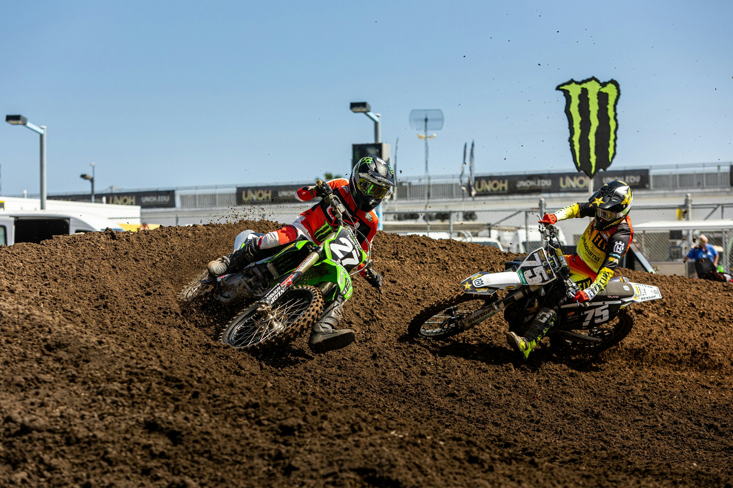 On Track School Spring Scholarships for 2022-2023