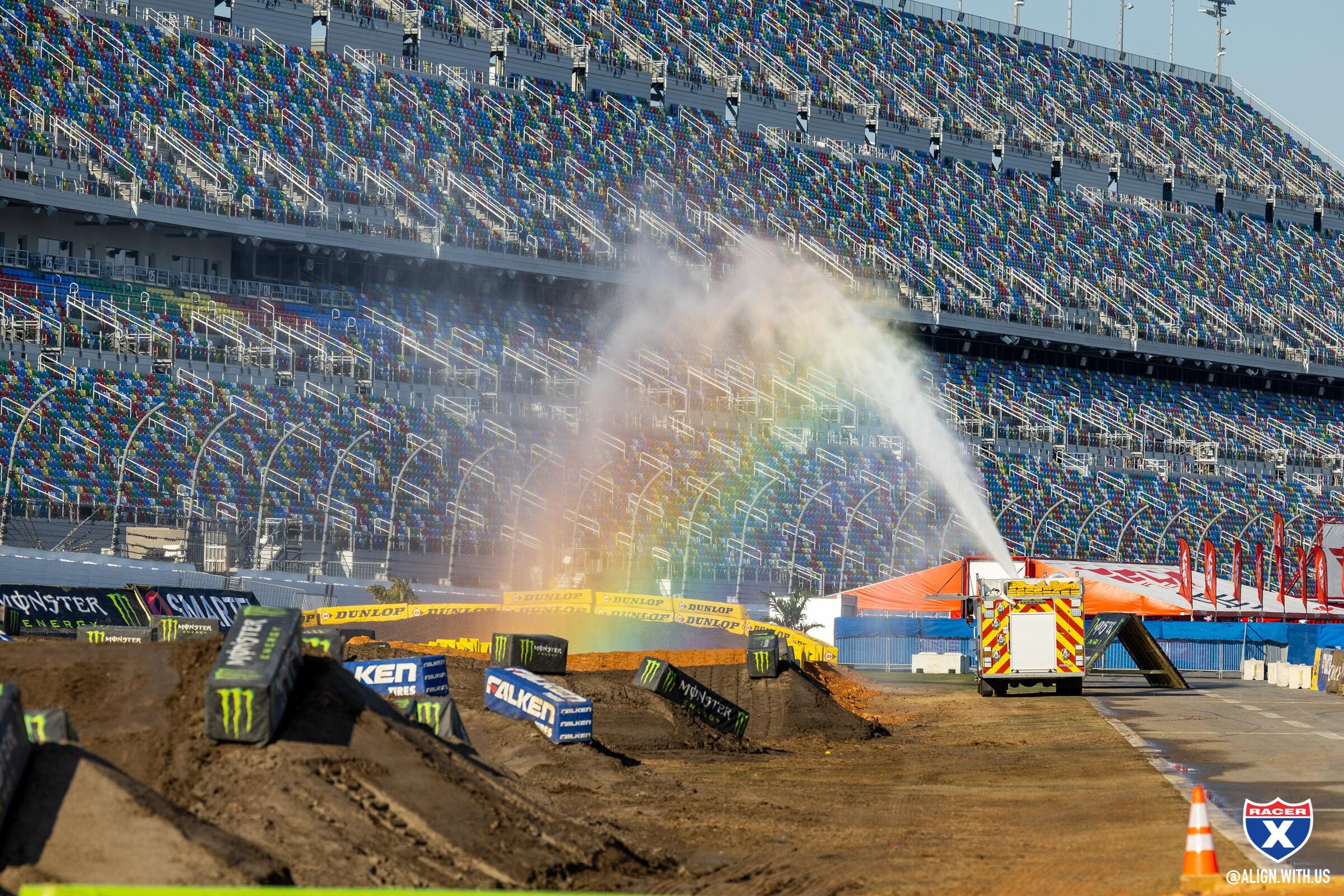 ALIGN_MEDIA_x_RACER_X_2022_DAYTONA_SX_002