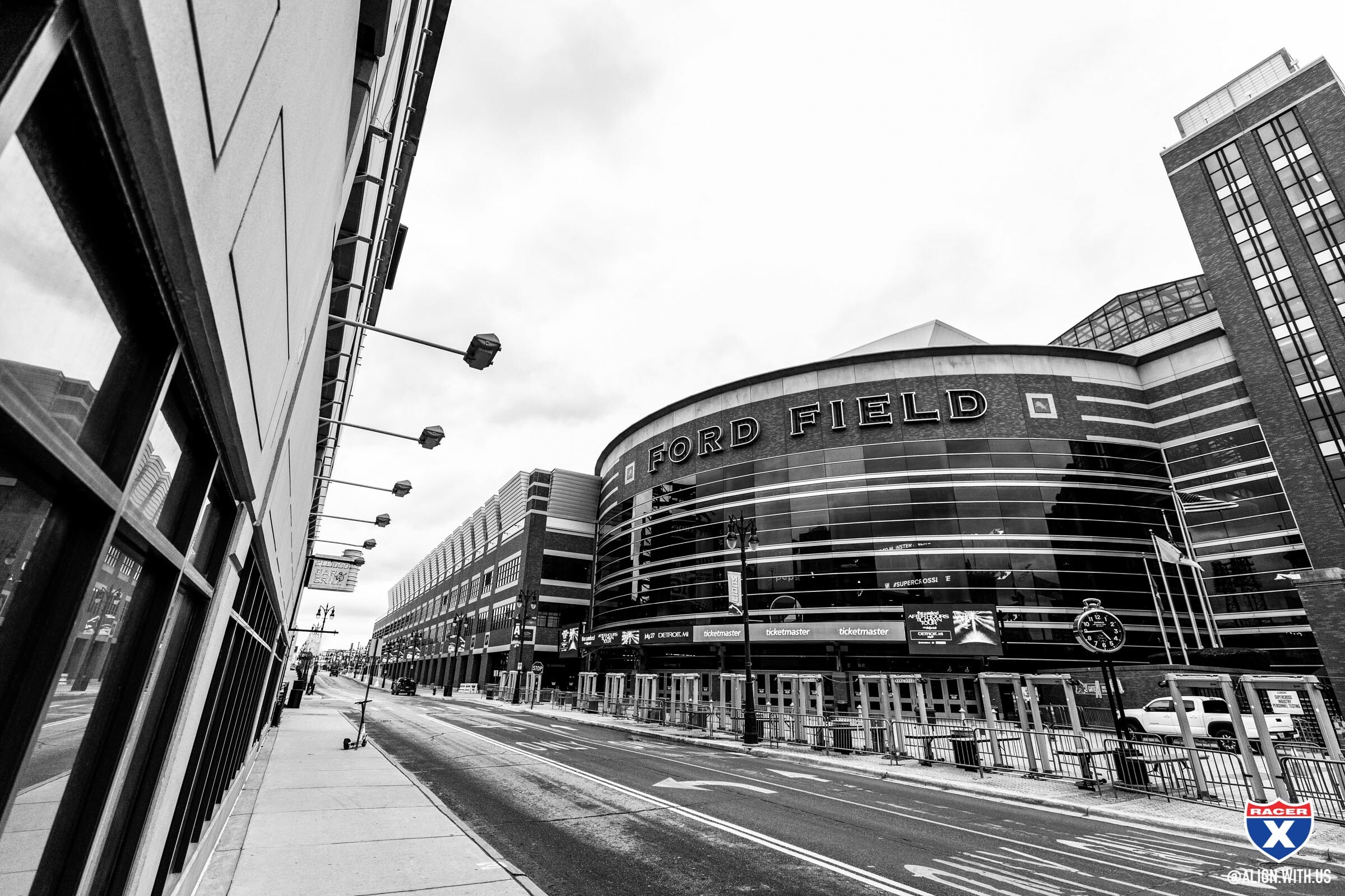 ALIGN_MEDIA_x_RACER_X_2022_DETROIT_SX_001