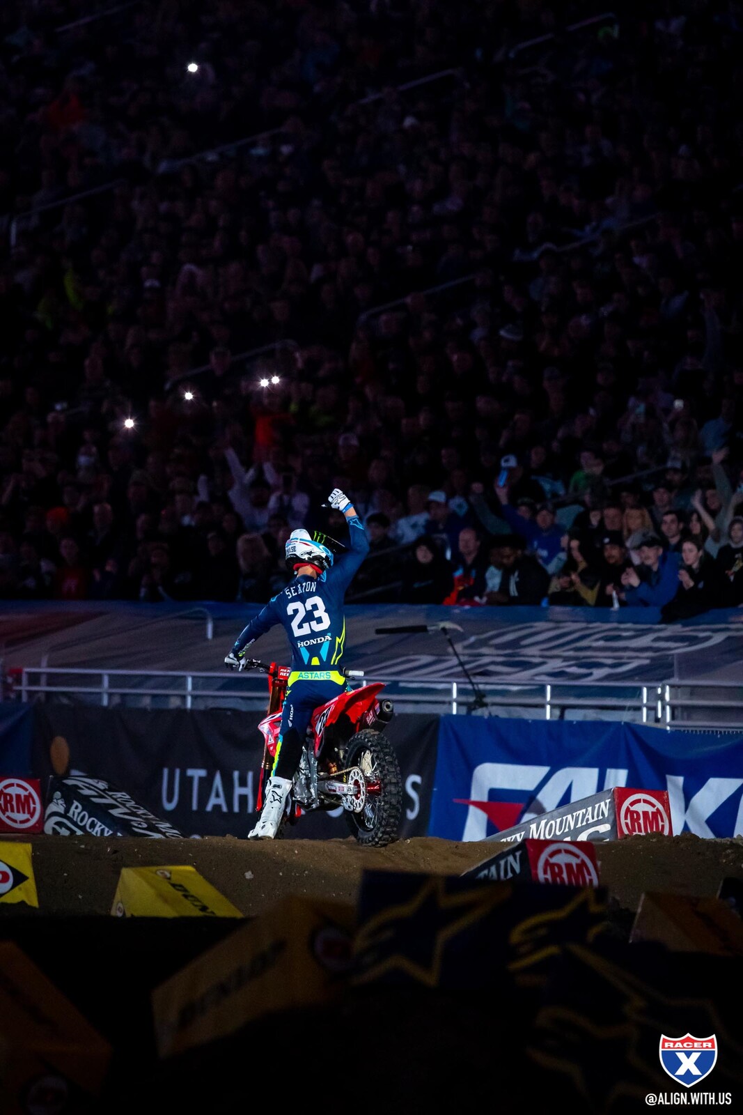 ALIGN_MEDIA_x_RACER_X_2022_DETROIT_SX_035