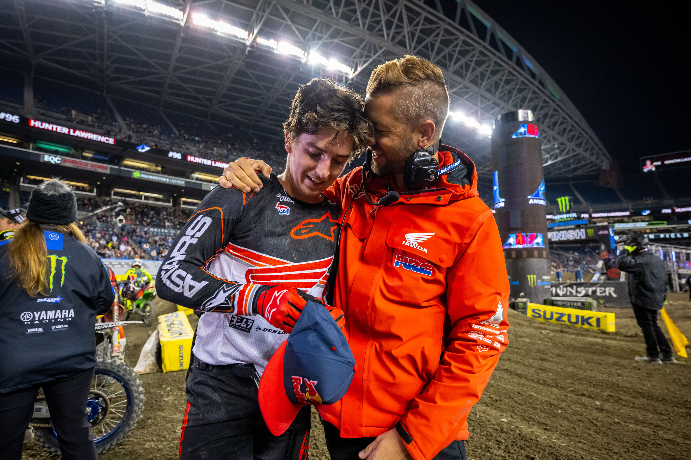 Hunter with Honda HRC Team Manager Lars Lindstrom.