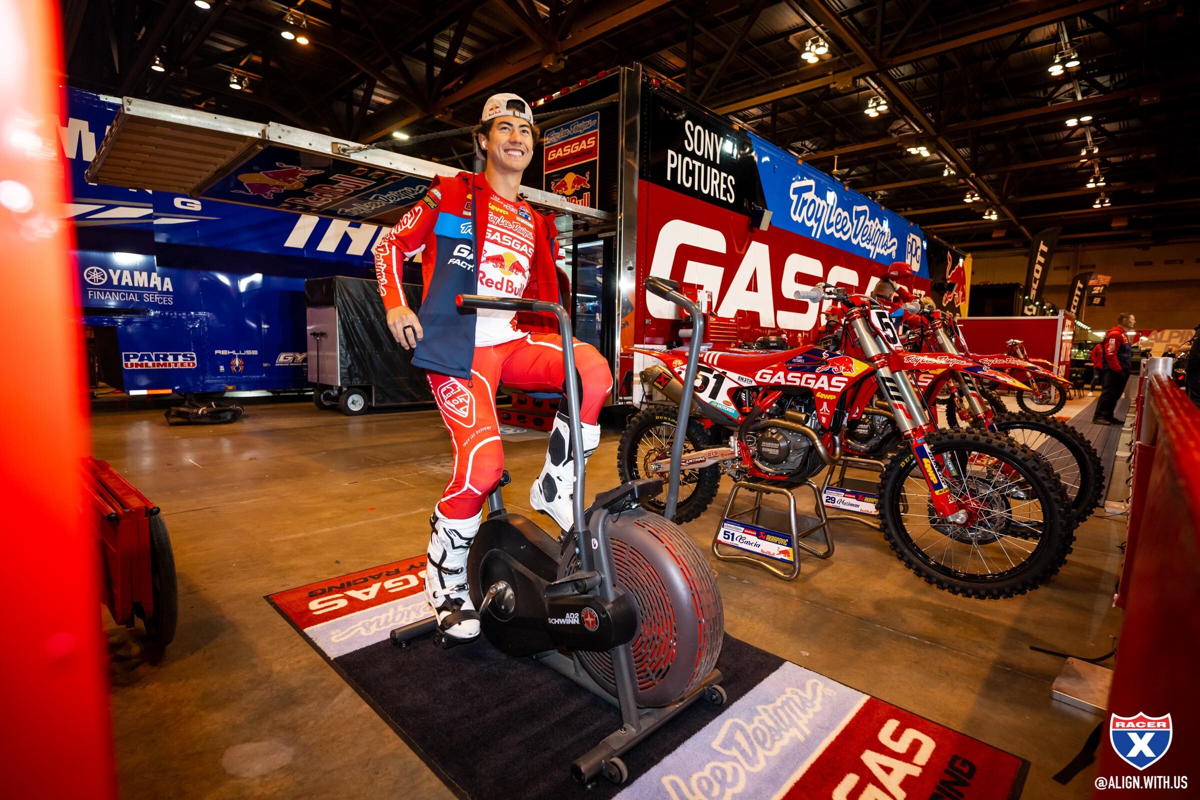 ALIGN_MEDIA_x_RACER_X_2022_ST_LOUIS_SX_001