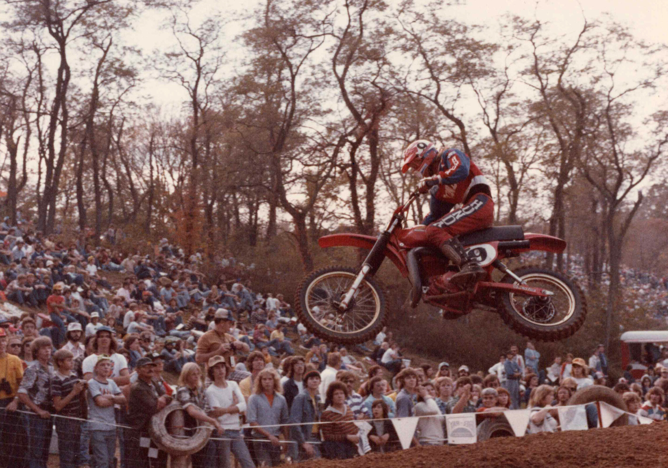 Marty Smith, the 1977 500 Class champion.