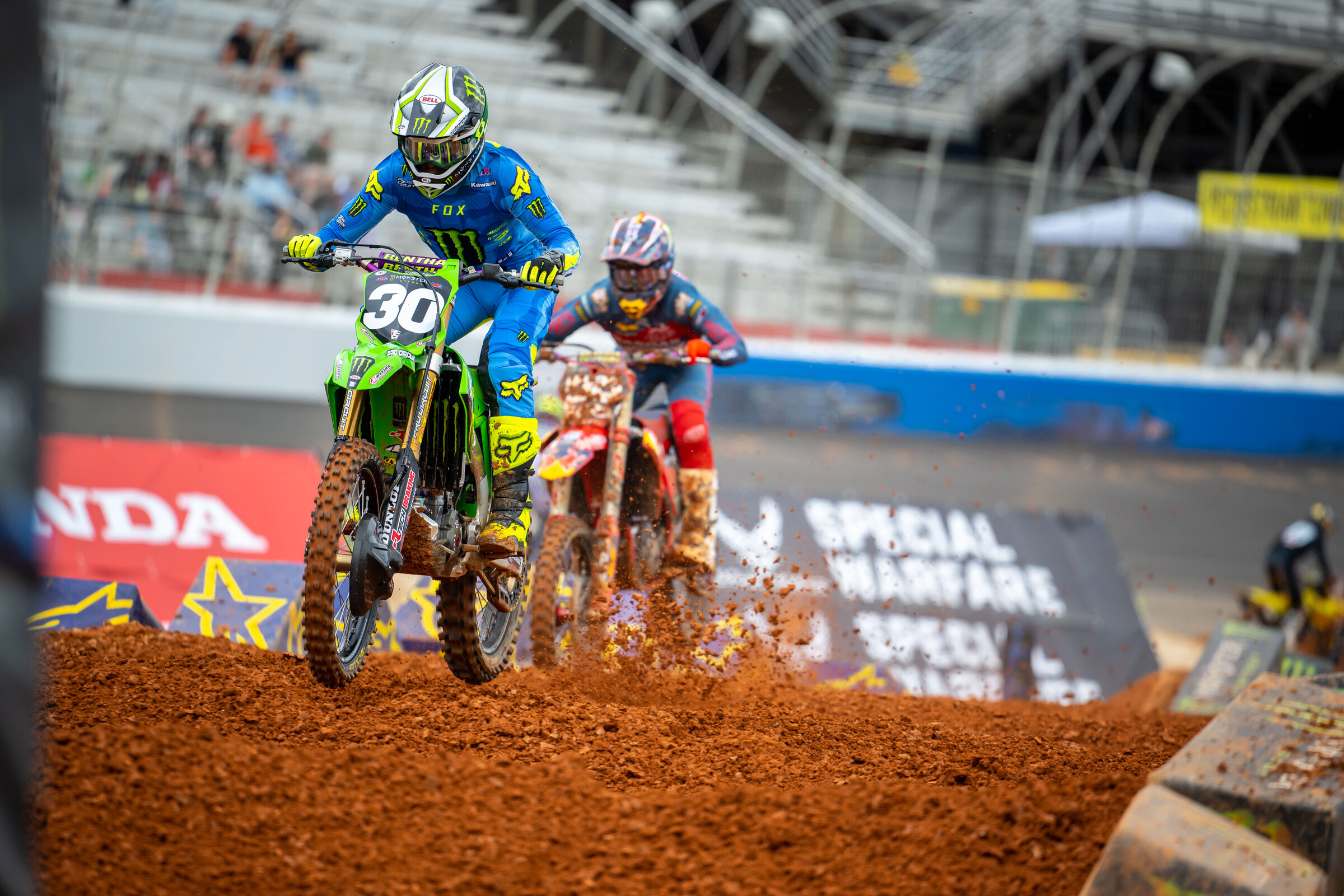 Jo Shimoda led early but couldn't hold back the advances of Craig or the Lawrence brothers. He was fourth.