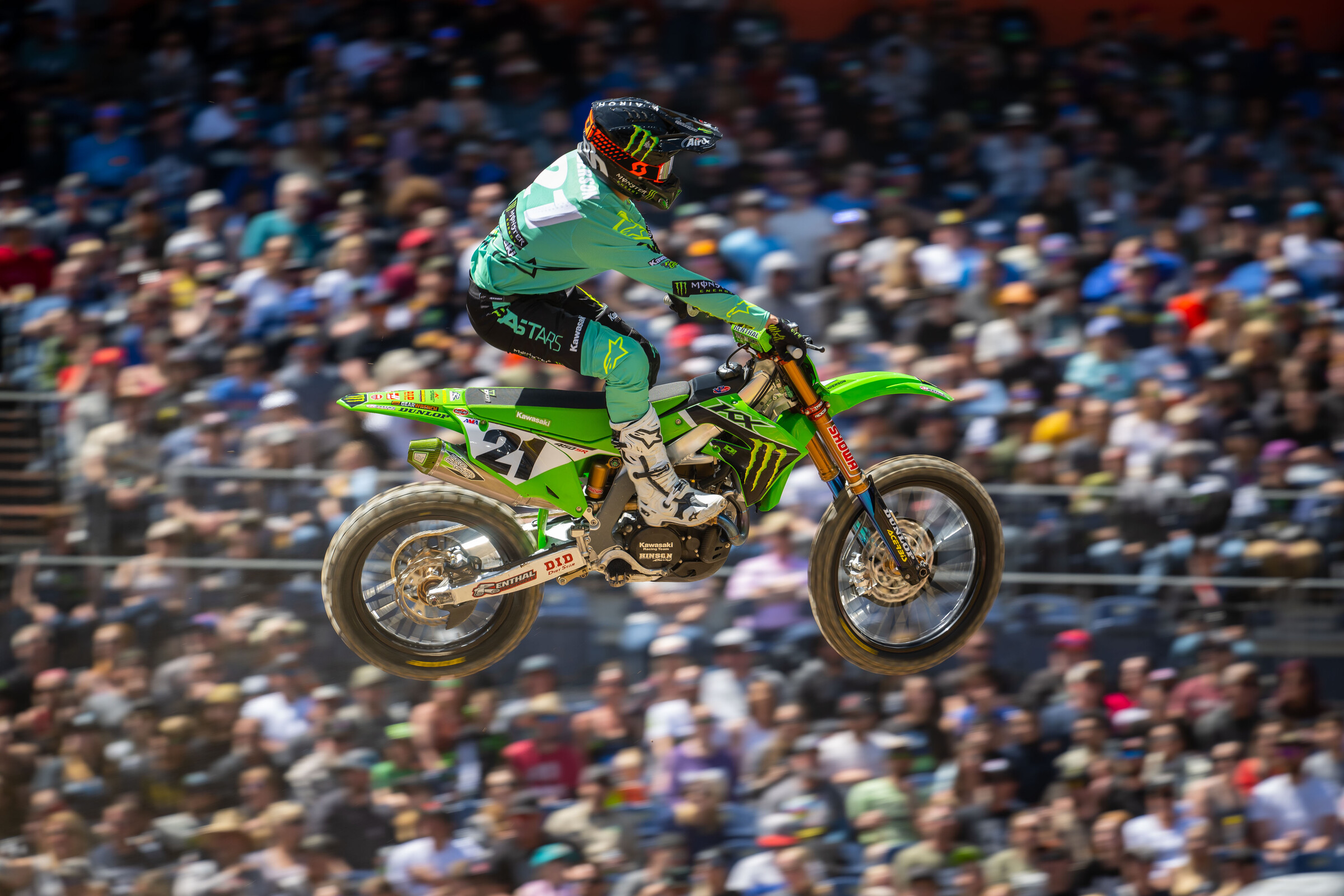 Jason Anderson picked up his sixth win of 2022 at the 16th round Denver Supercross.