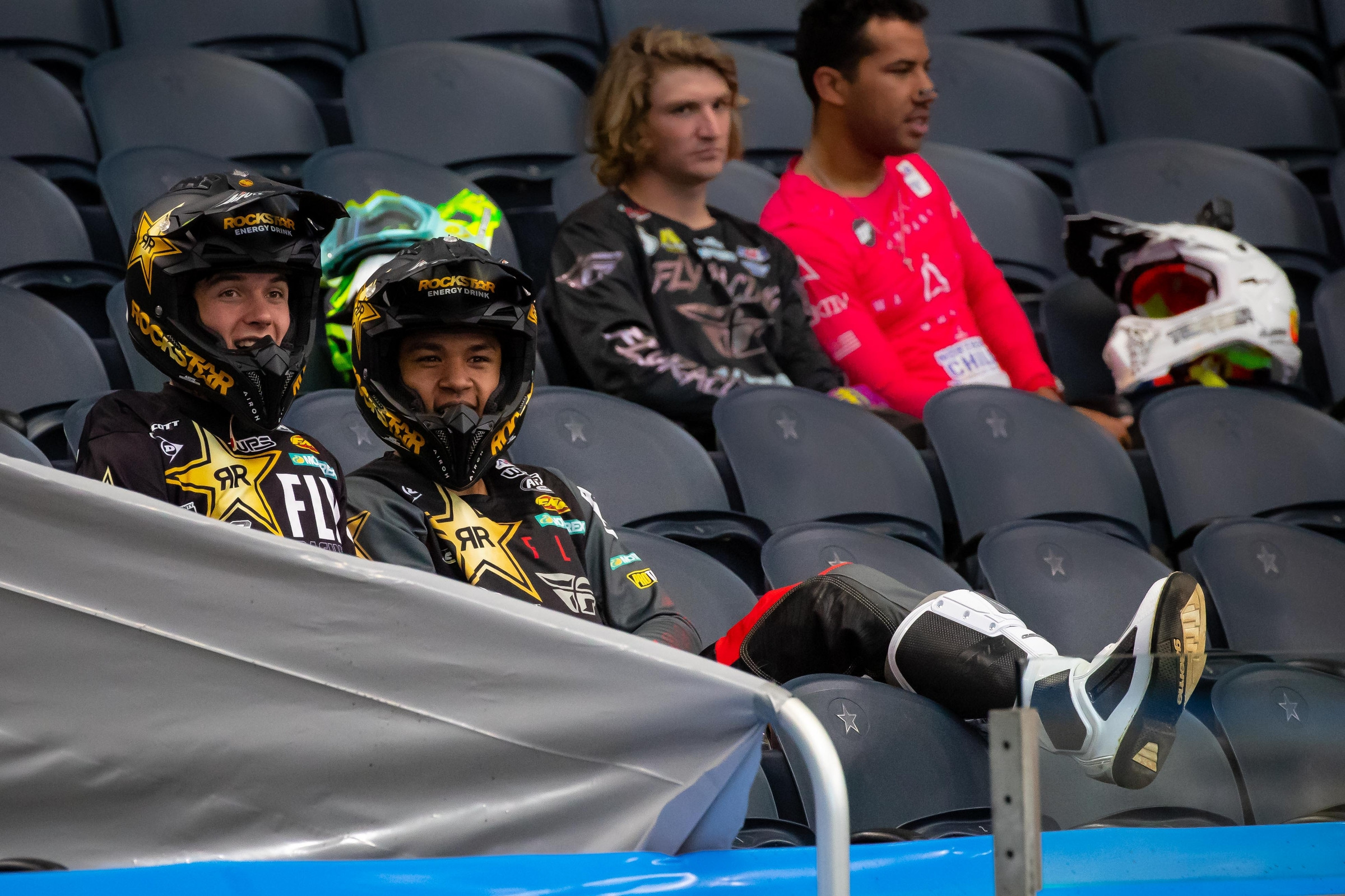 The List: Thicker Than Thieves