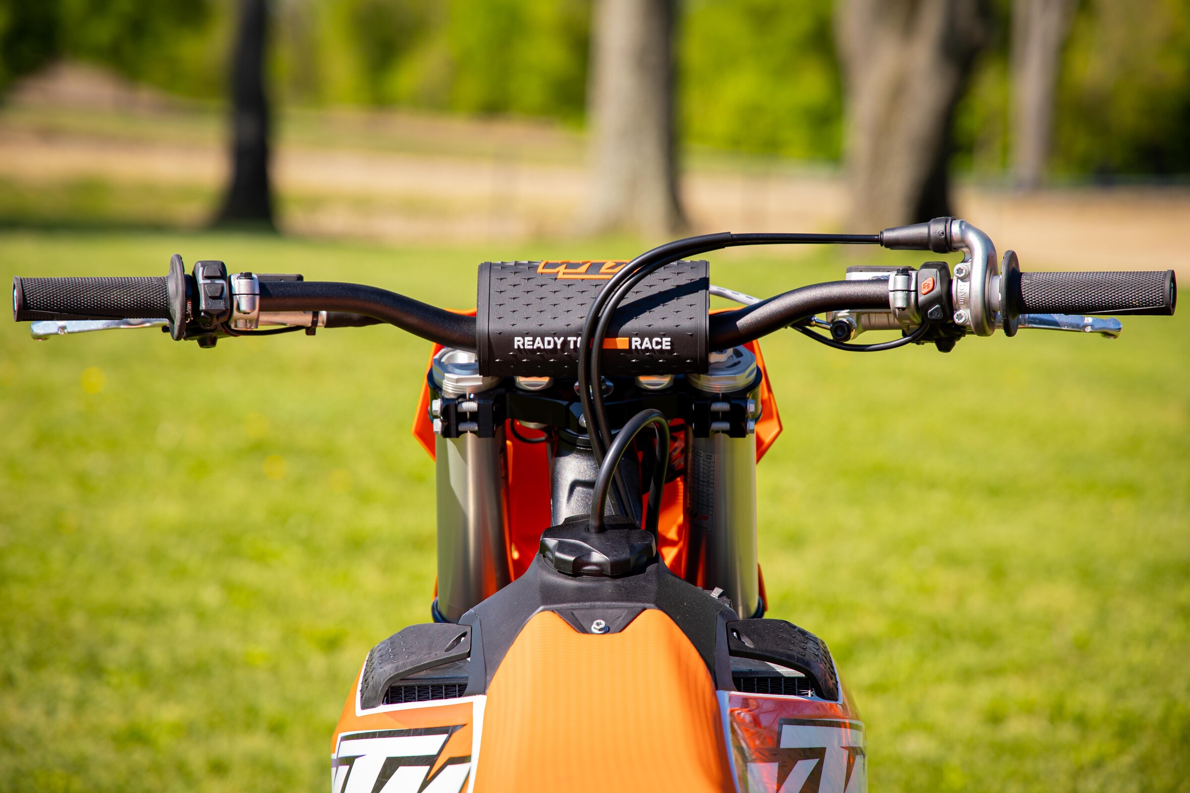 2023 KTM 450 SX-F.