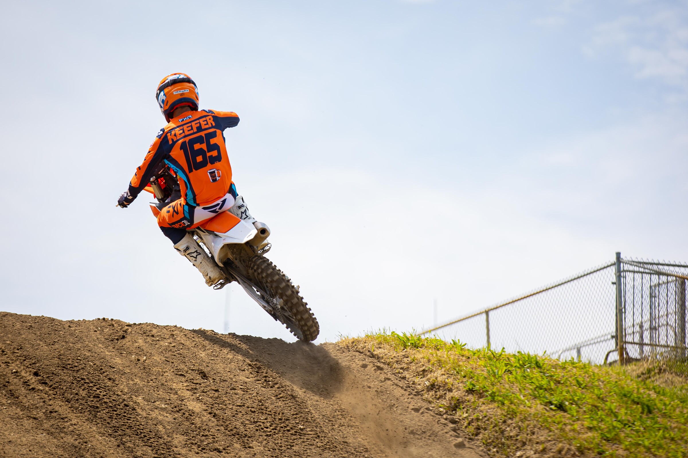 Kris Keefer in action on the 2023 KTM 450 SX-F.