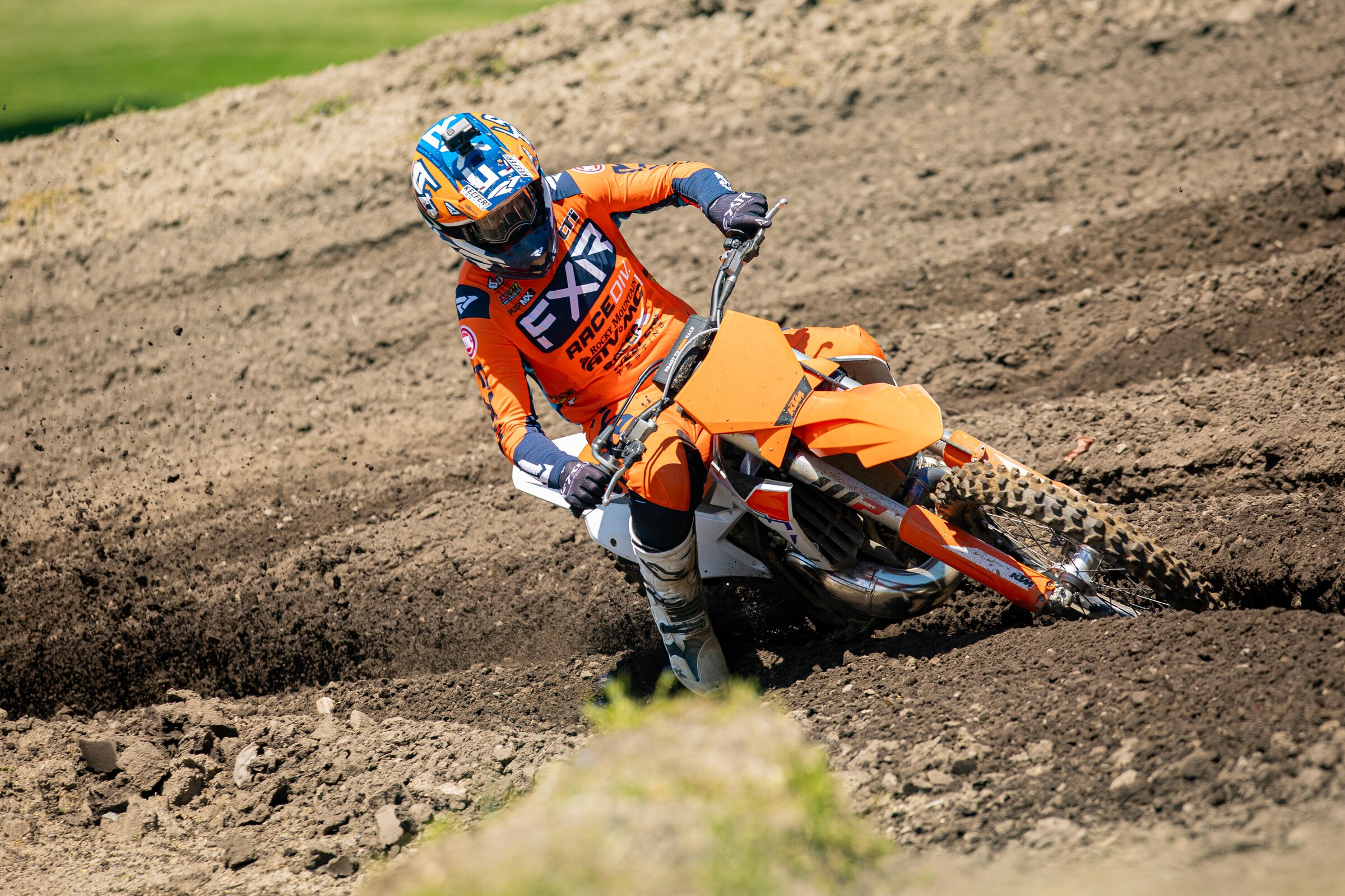 Kris Keefer in action on the 2023 KTM 450 SX-F.