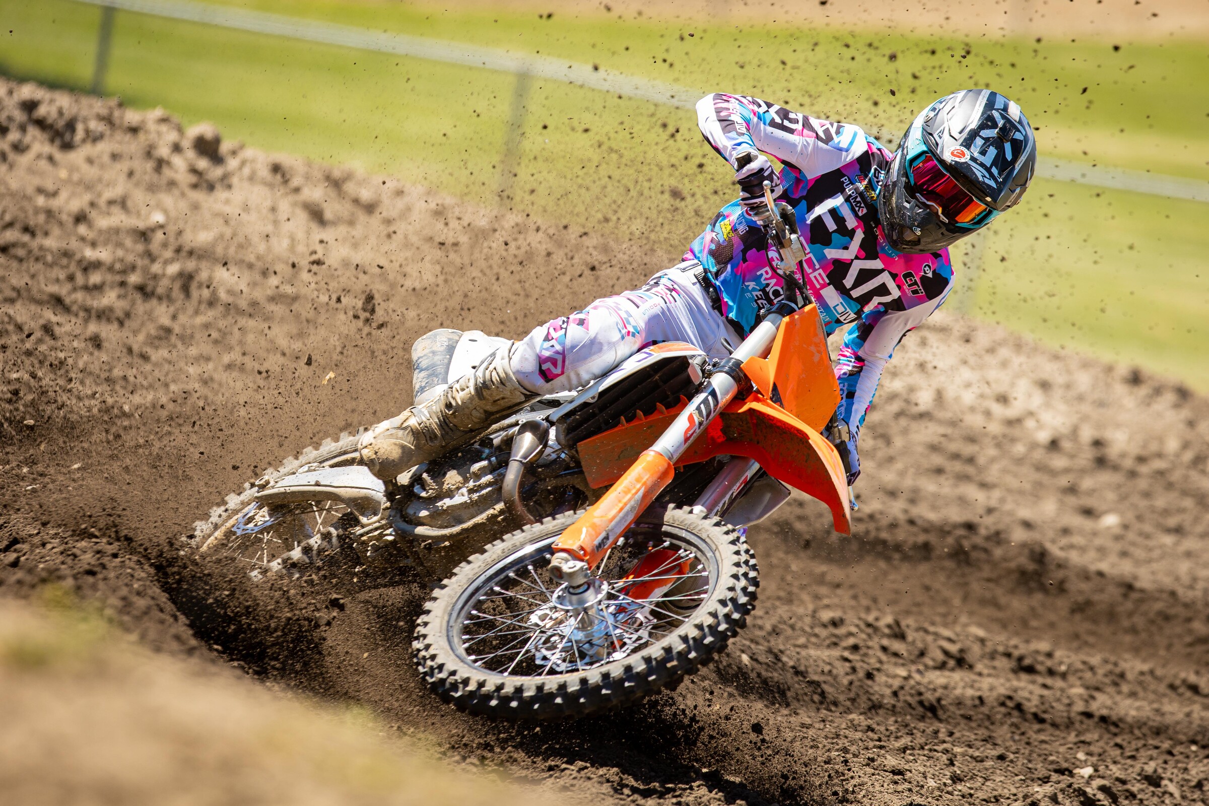 Aden Keefer in action on the 2023 KTM 350 SX-F.
