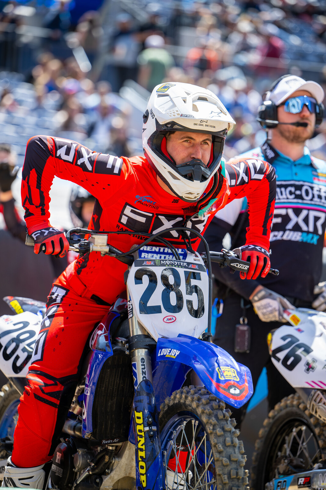 Weltin with some last-minute graphics on his YZ250F to race it in the 450SX Class.