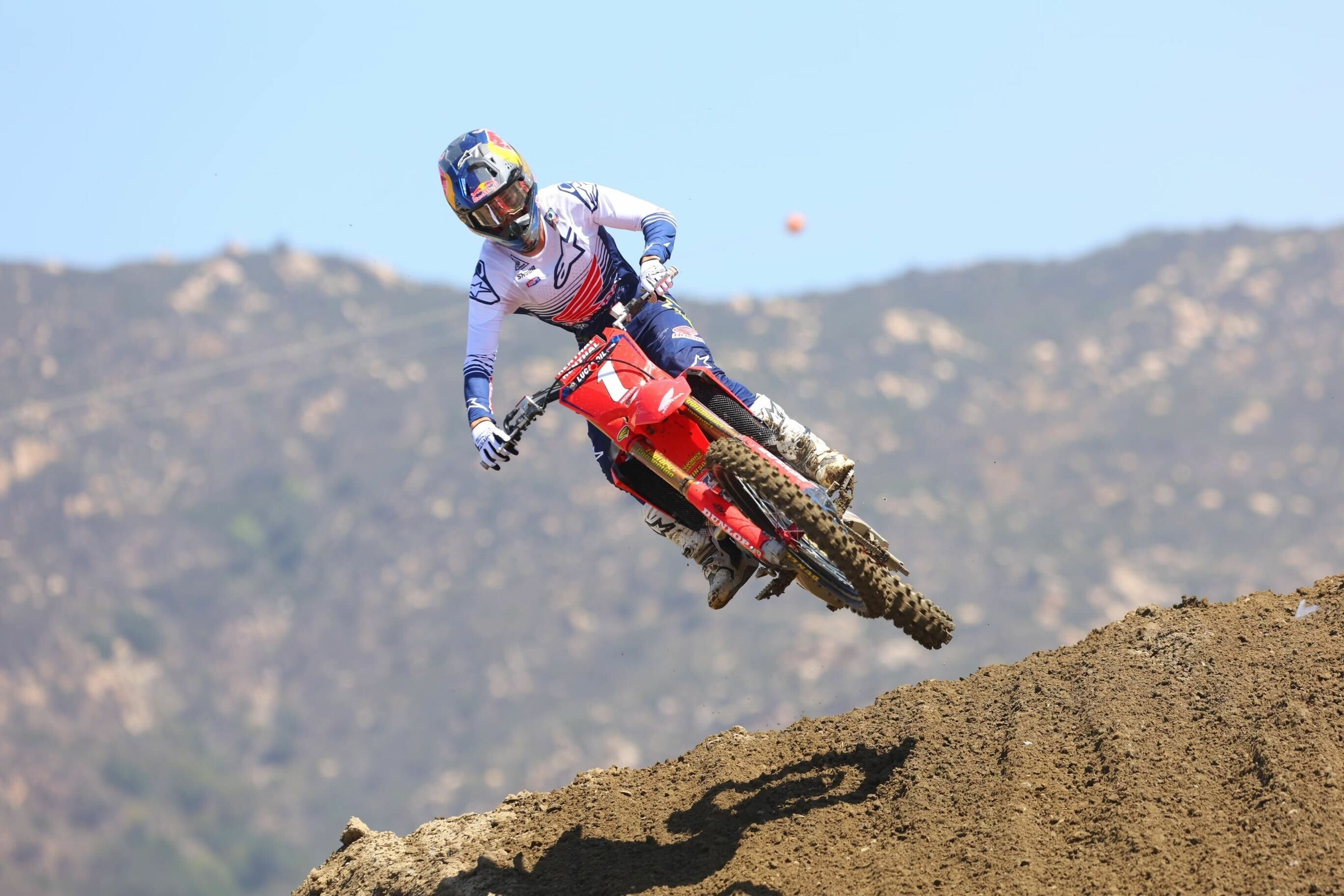 First Look: Fox Raceway 1 National