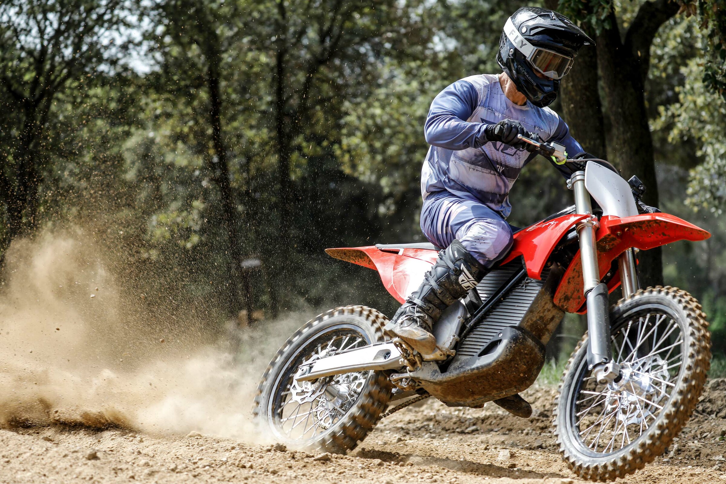 RacerX_StarkFuture_PressLaunch__I5A6594_0292