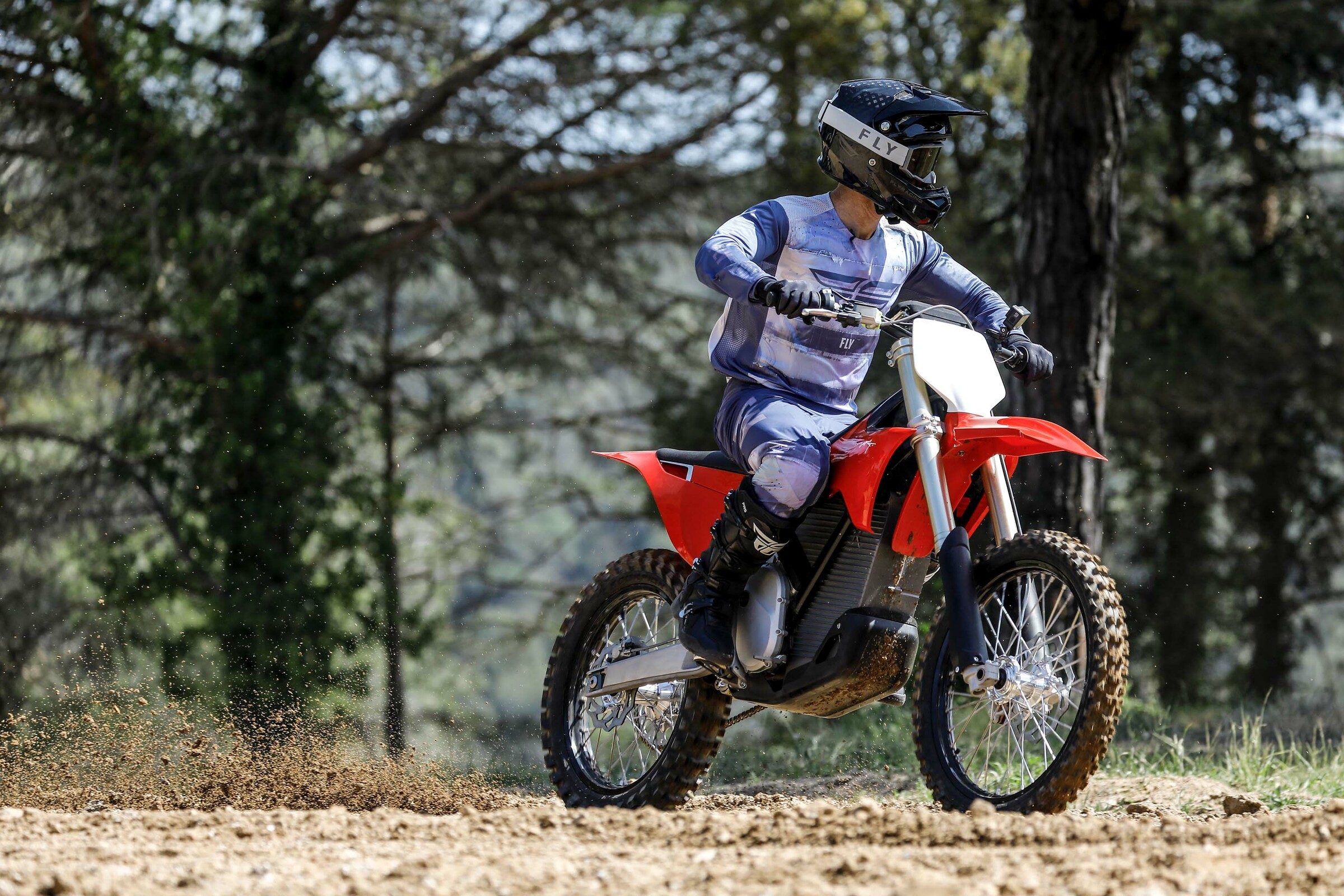 RacerX_StarkFuture_PressLaunch__I5A6545_0243