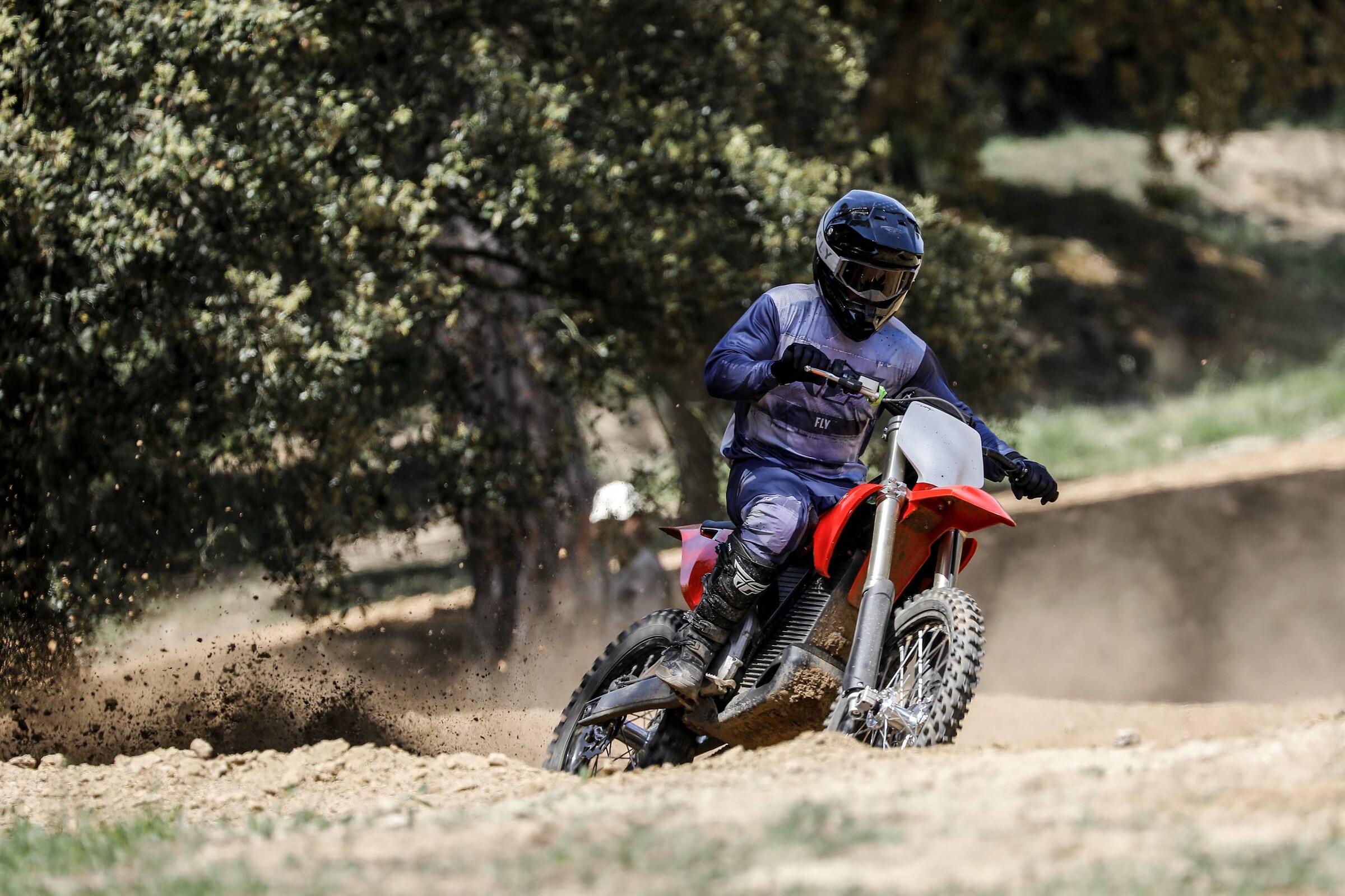 RacerX_StarkFuture_PressLaunch__I5A6822_0520