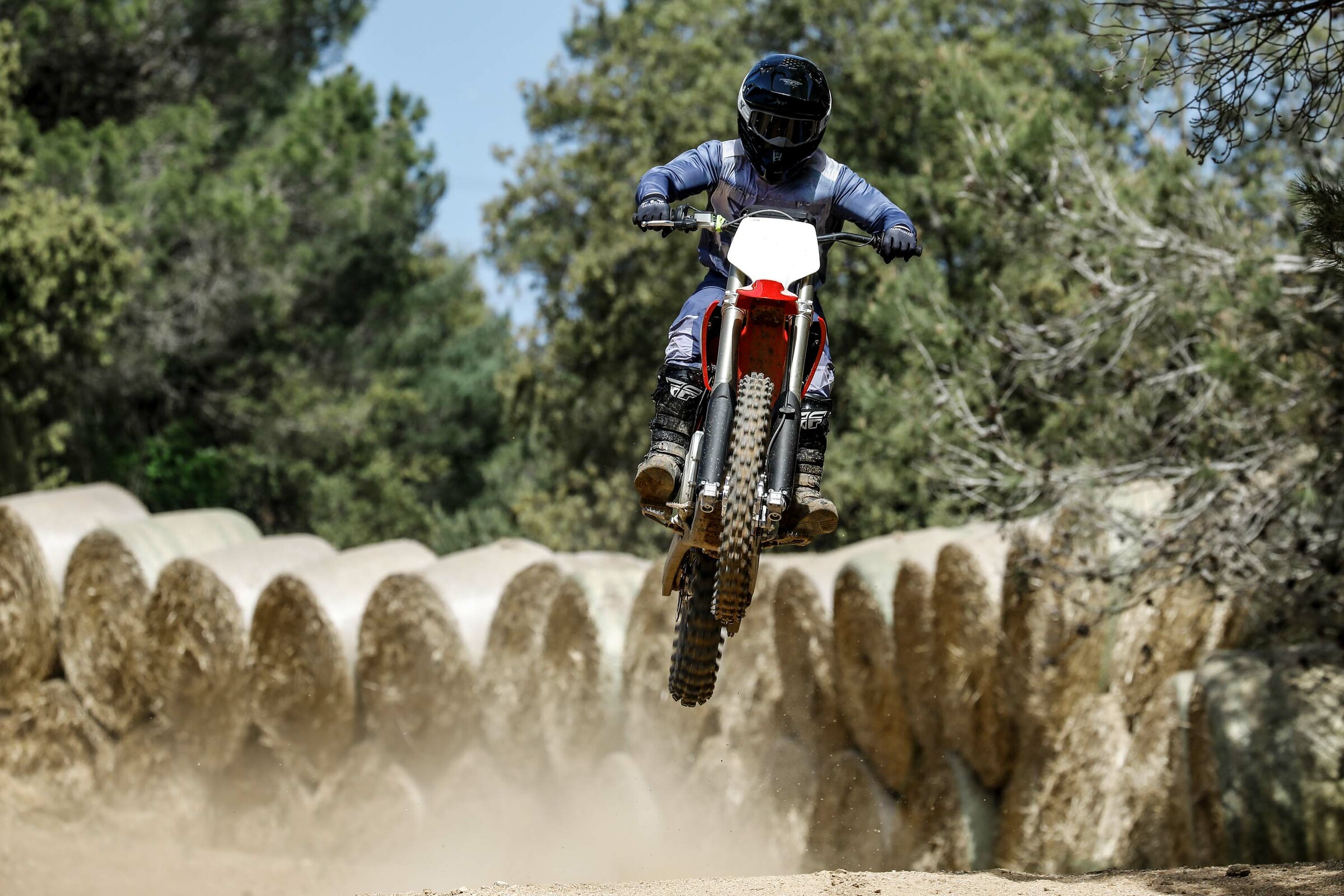 RacerX_StarkFuture_PressLaunch__I5A6646_0344