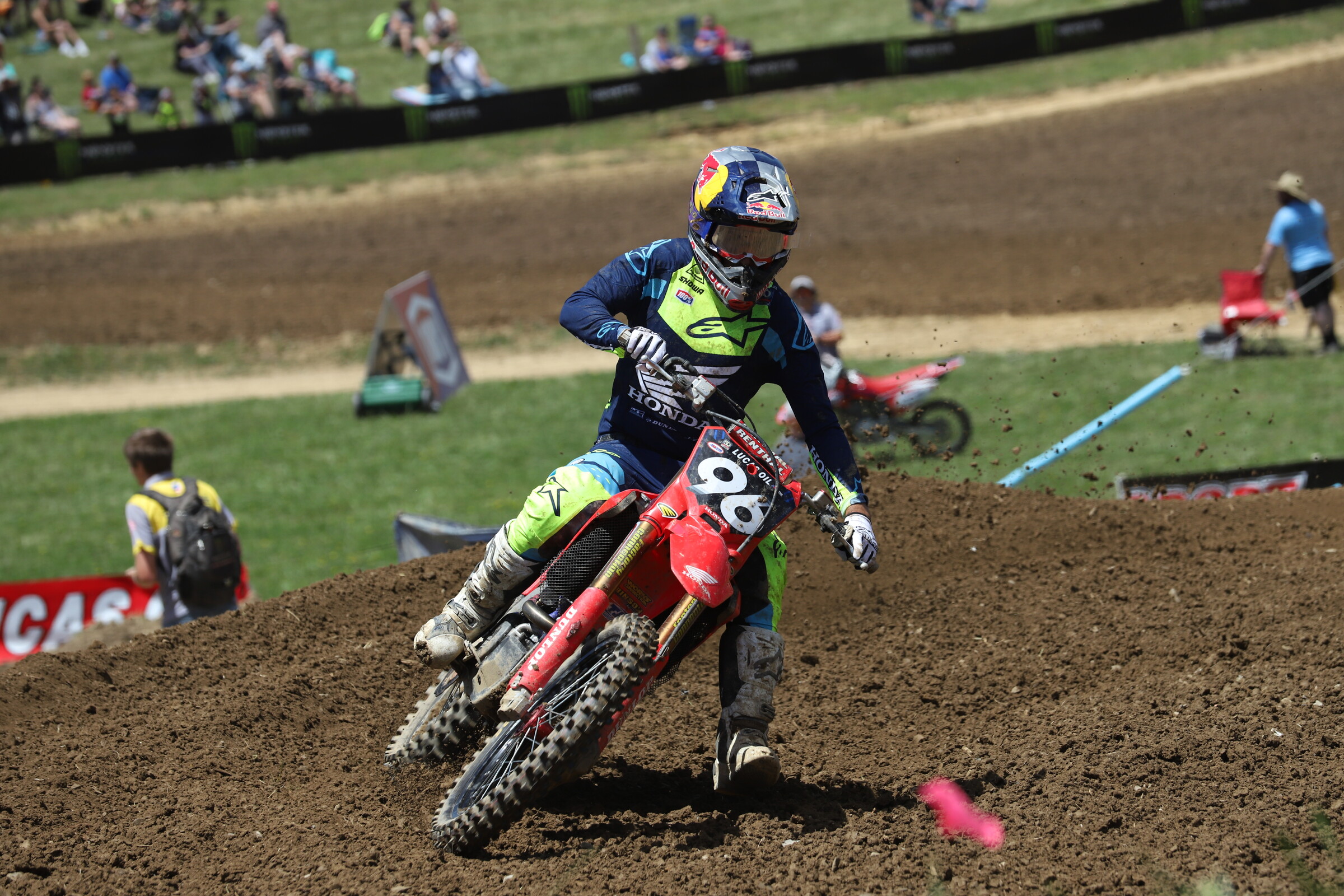 Mosiman handed the lead to Hunter Lawrence.